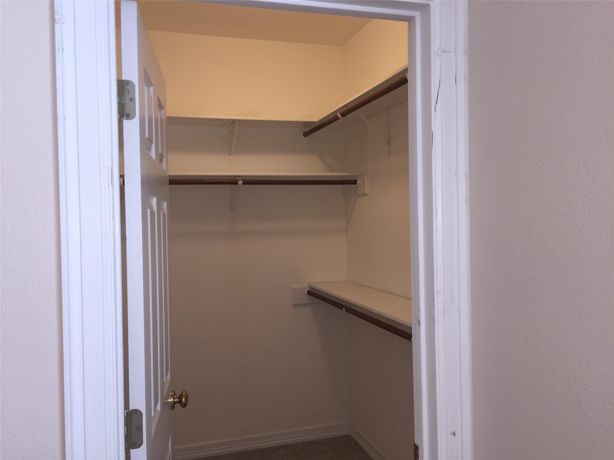 4010 Long Champ Dr # 4, Austin, TX 78746