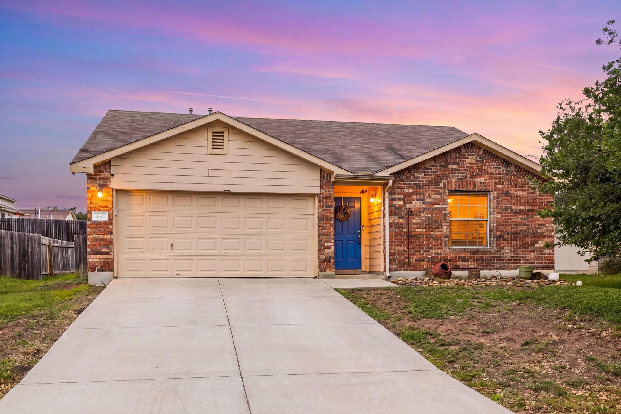 137 Sawgrass Cir, Kyle, TX 78640