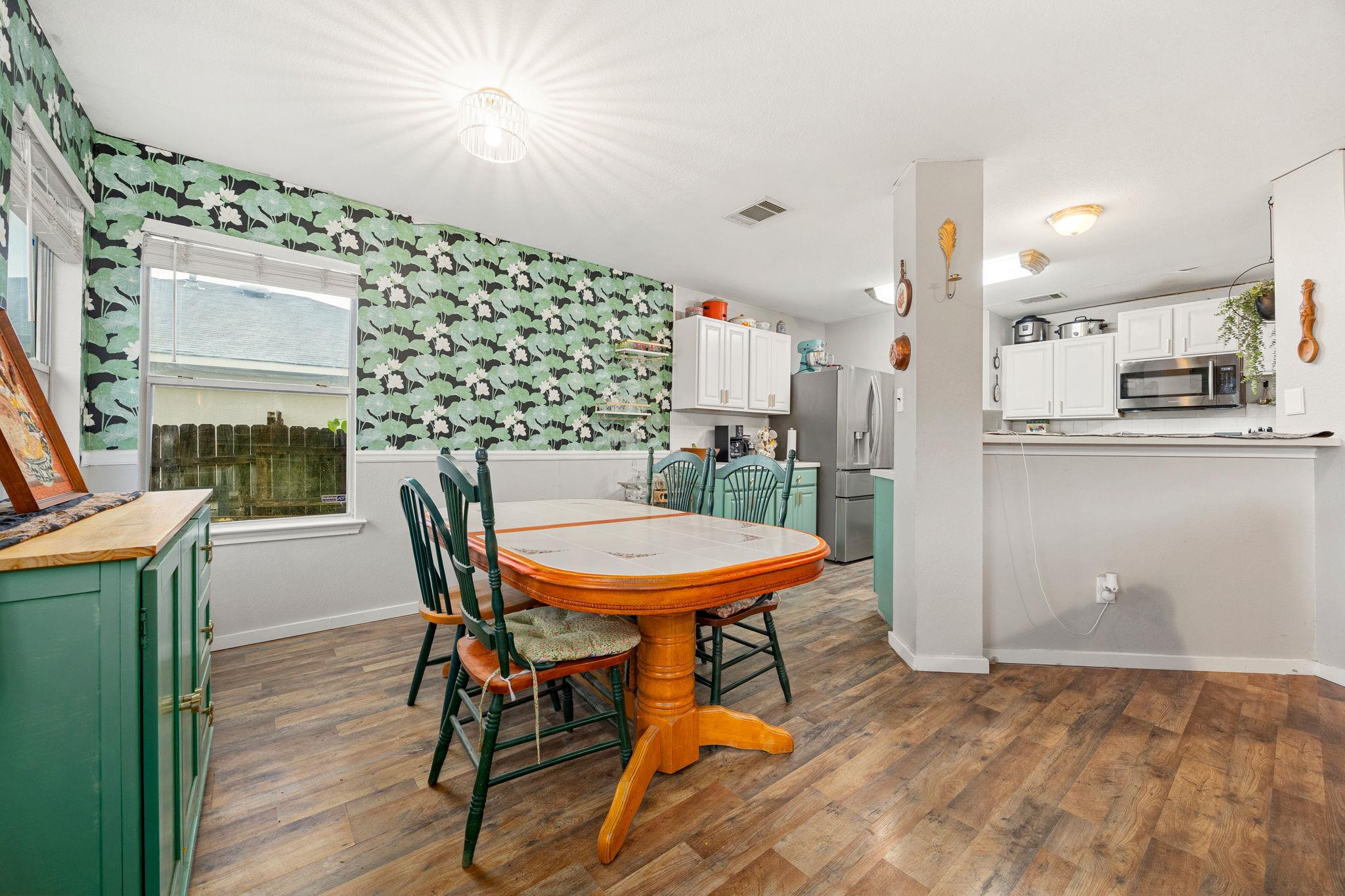 137 Sawgrass Cir, Kyle, TX 78640