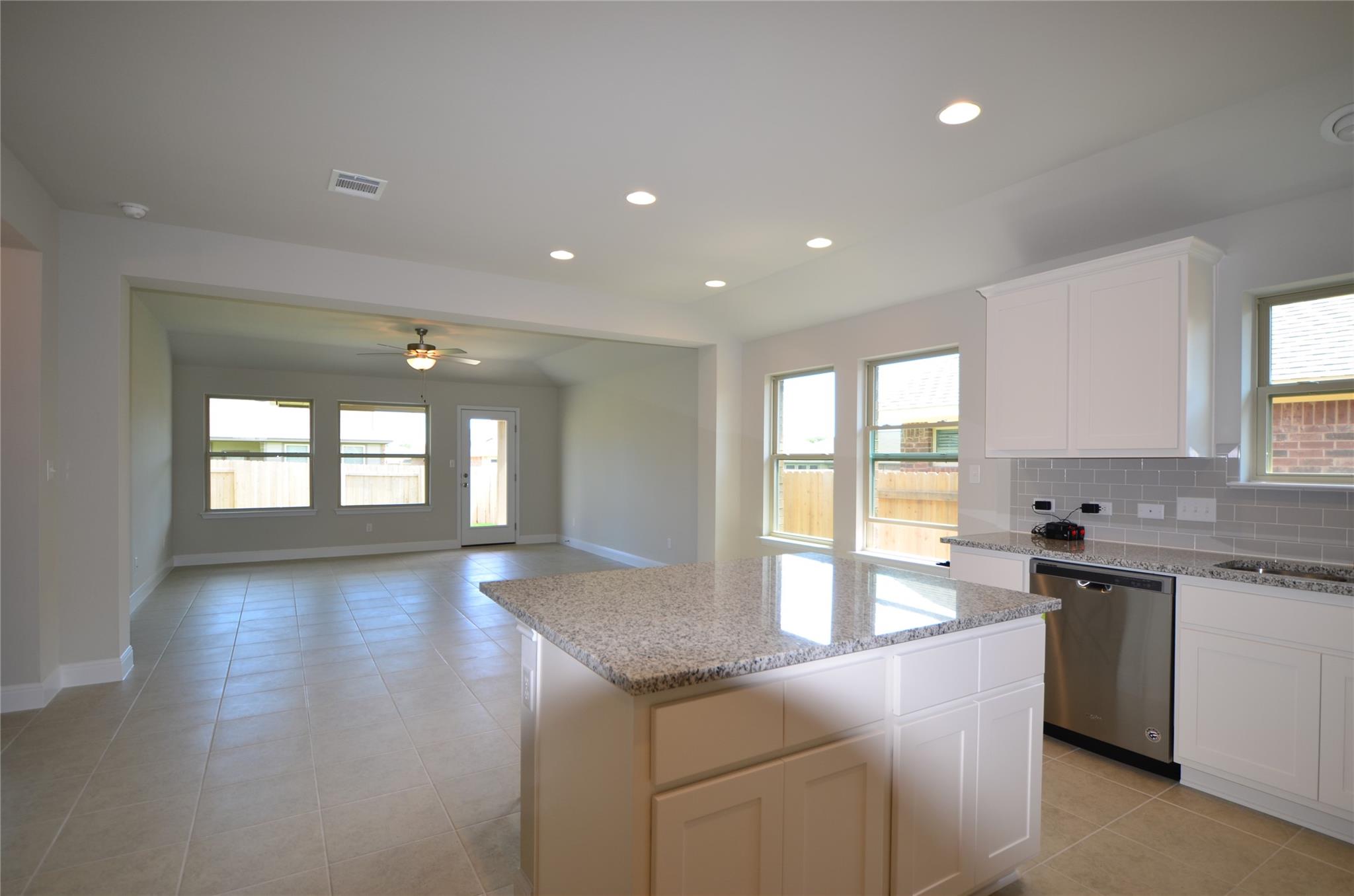 3477 Pauling Loop, Round Rock, TX 78665