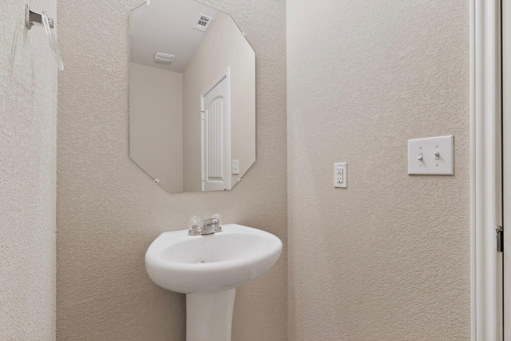 5905 Diamondleaf Bnd, Austin, TX 78724