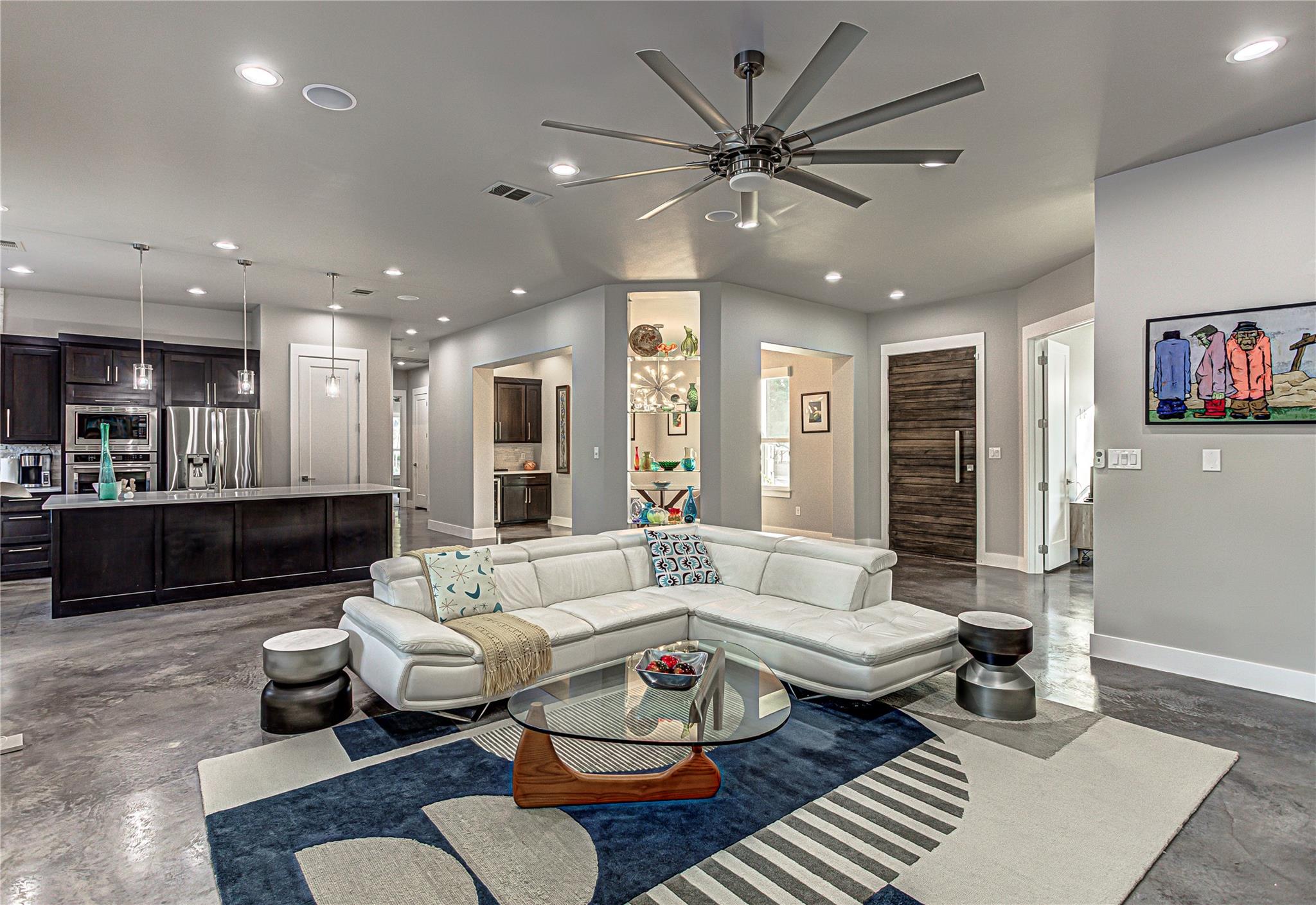 507 Boulder Creek Dr, Marble Falls, TX 78654