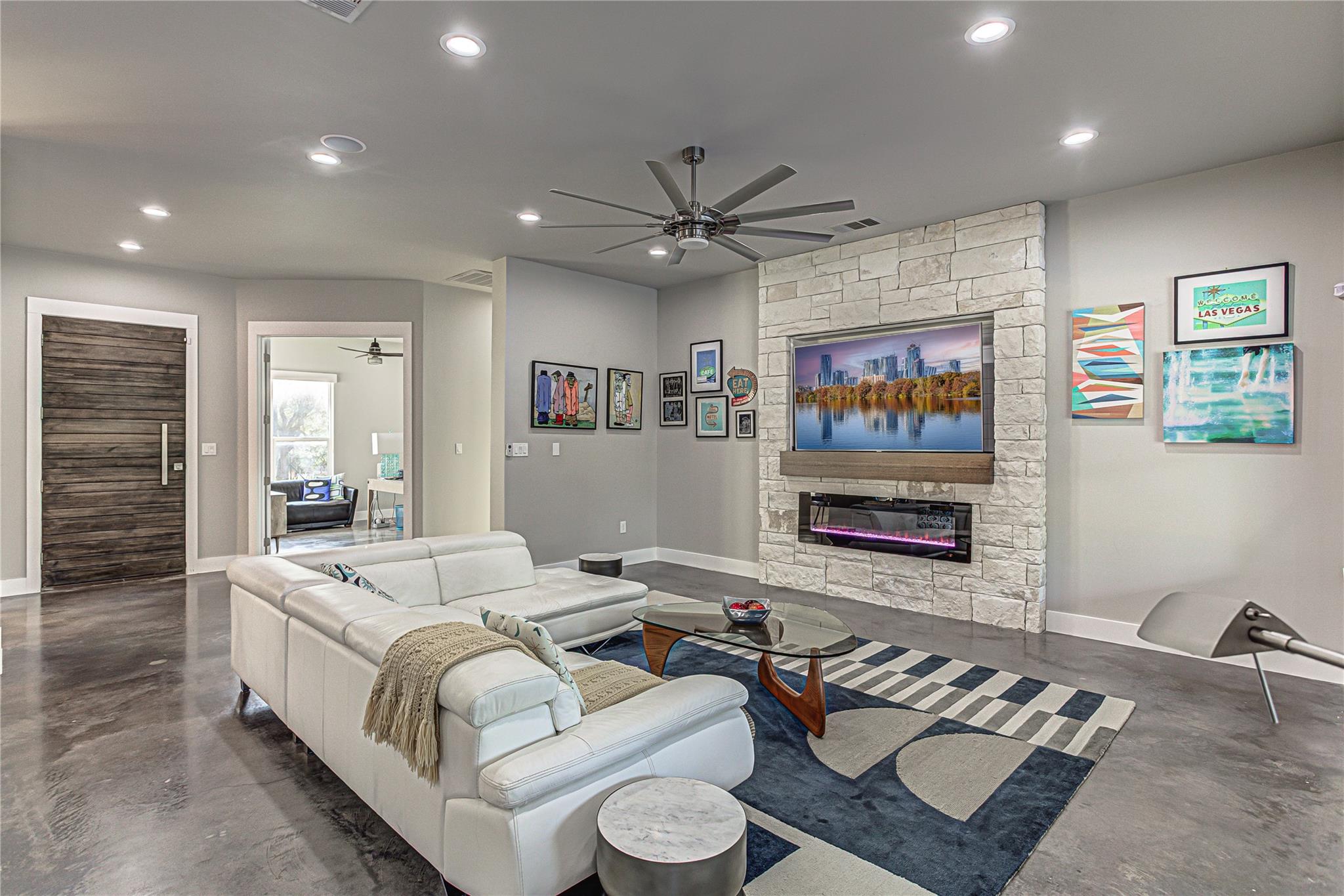 507 Boulder Creek Dr, Marble Falls, TX 78654