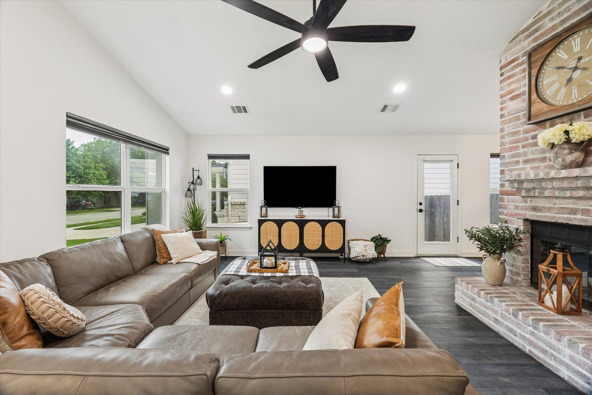 15106 Natural Spring Way, Austin, TX 78728