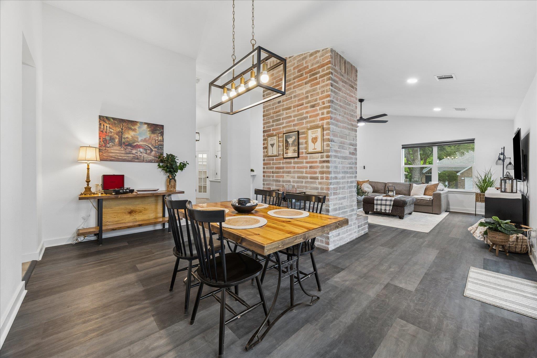 15106 Natural Spring Way, Austin, TX 78728