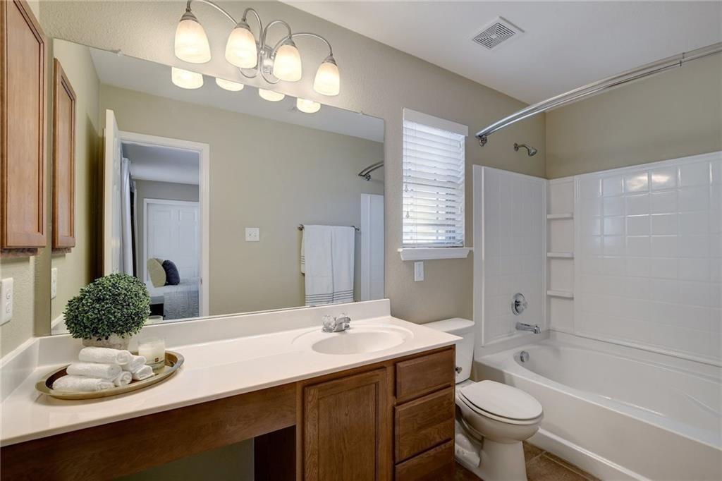 201 Edwin, Kyle, TX 78640