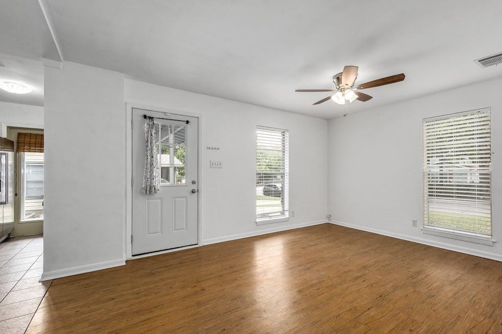 123 Coleman St, Austin, TX 78704