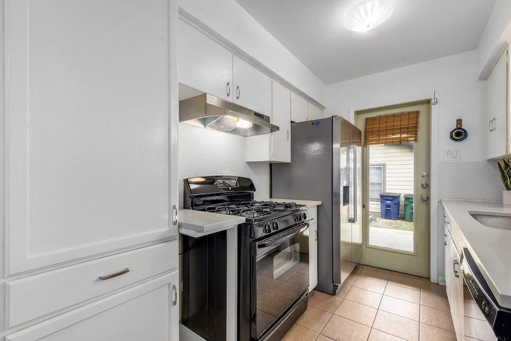 123 Coleman St, Austin, TX 78704