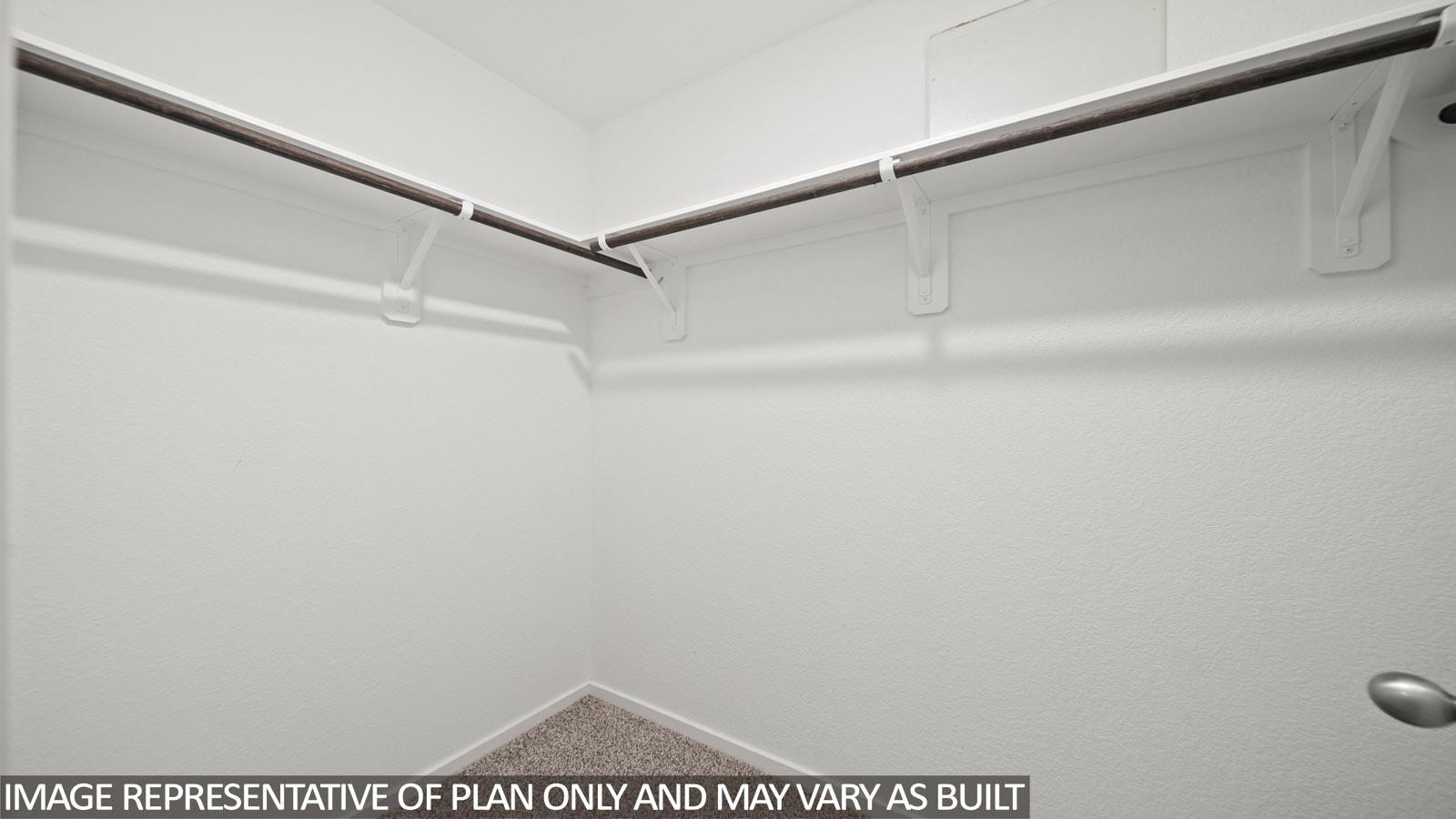 228 Flying Tiger Trl, Jarrell, TX 76537