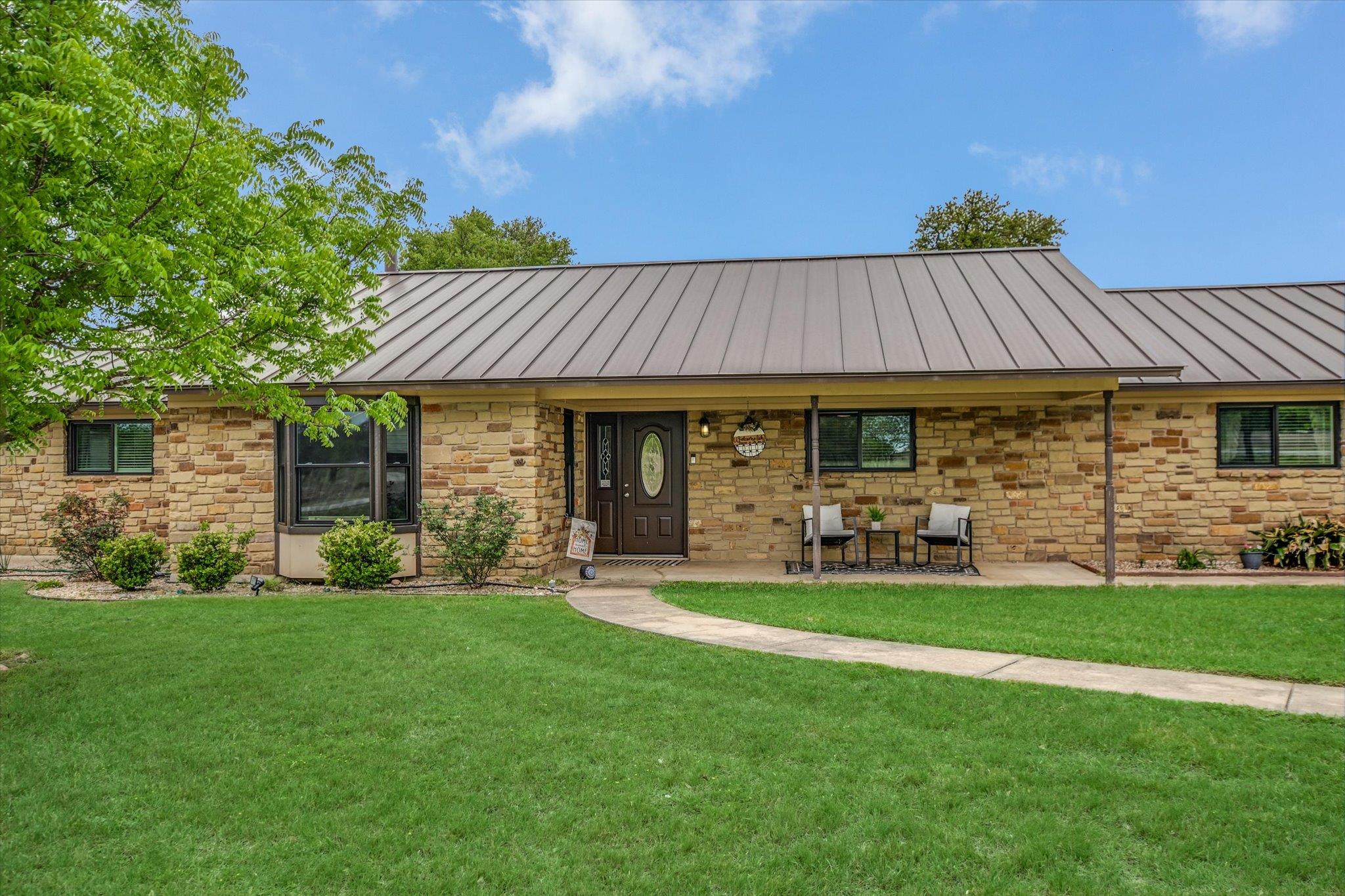 800 Texas Ave, Kingsland, TX 78639