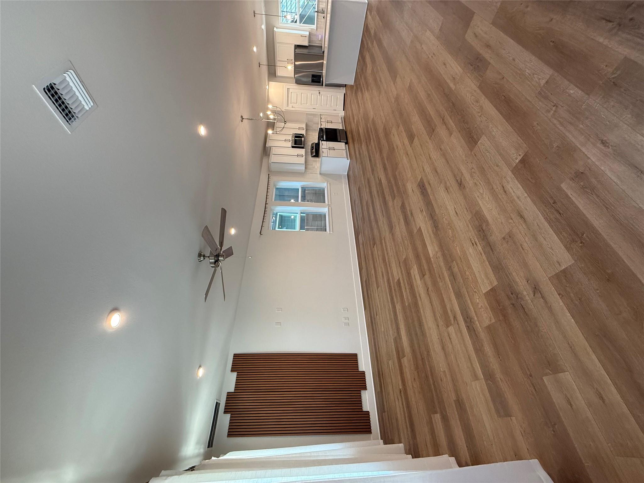6414 Cowman Way, Austin, TX 78747