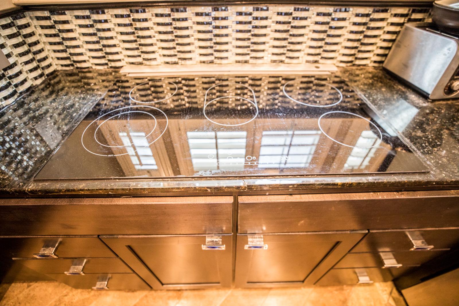 2918 Ranch Road 620 N # 270, Austin, TX 78734