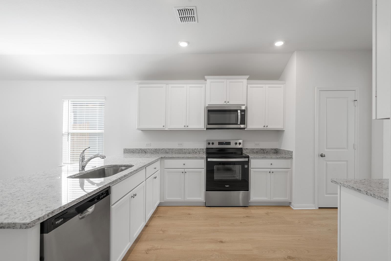 148 Wirepass Crst, Jarrell, TX 76537