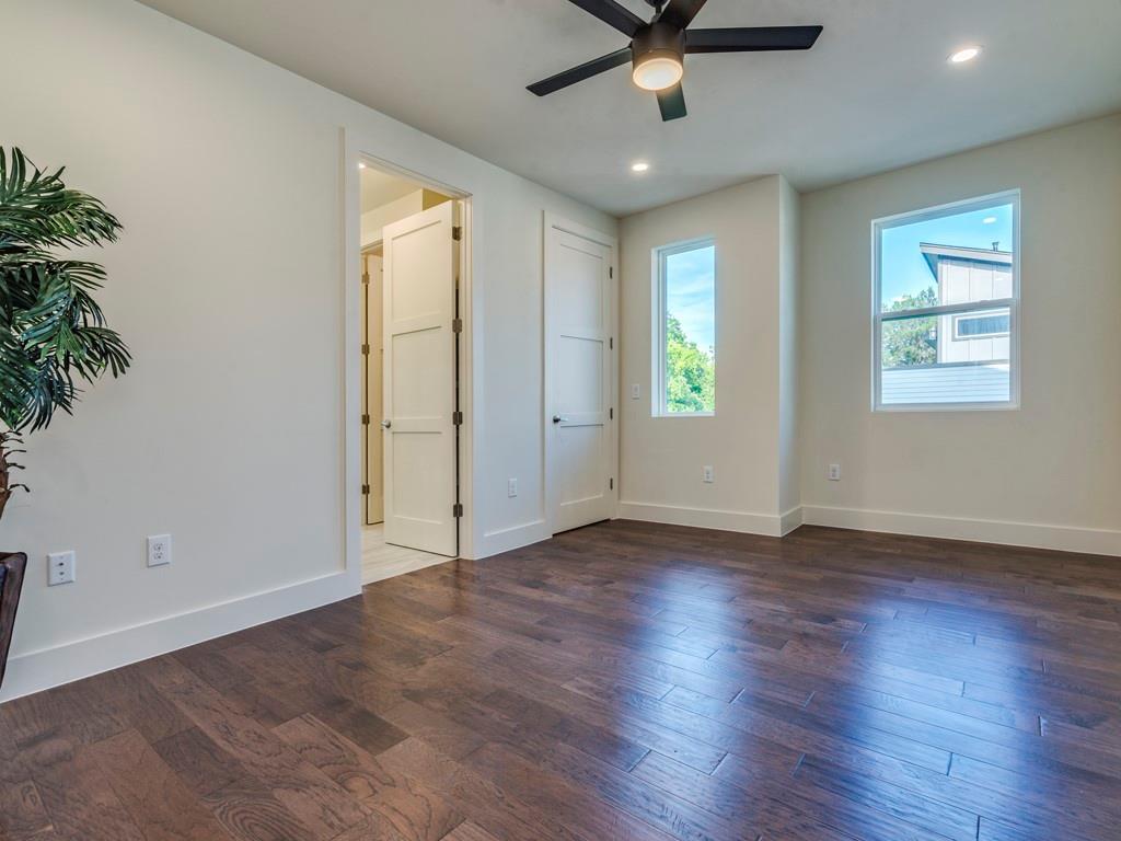 6412 Carson Rdg # B, Austin, TX 78741