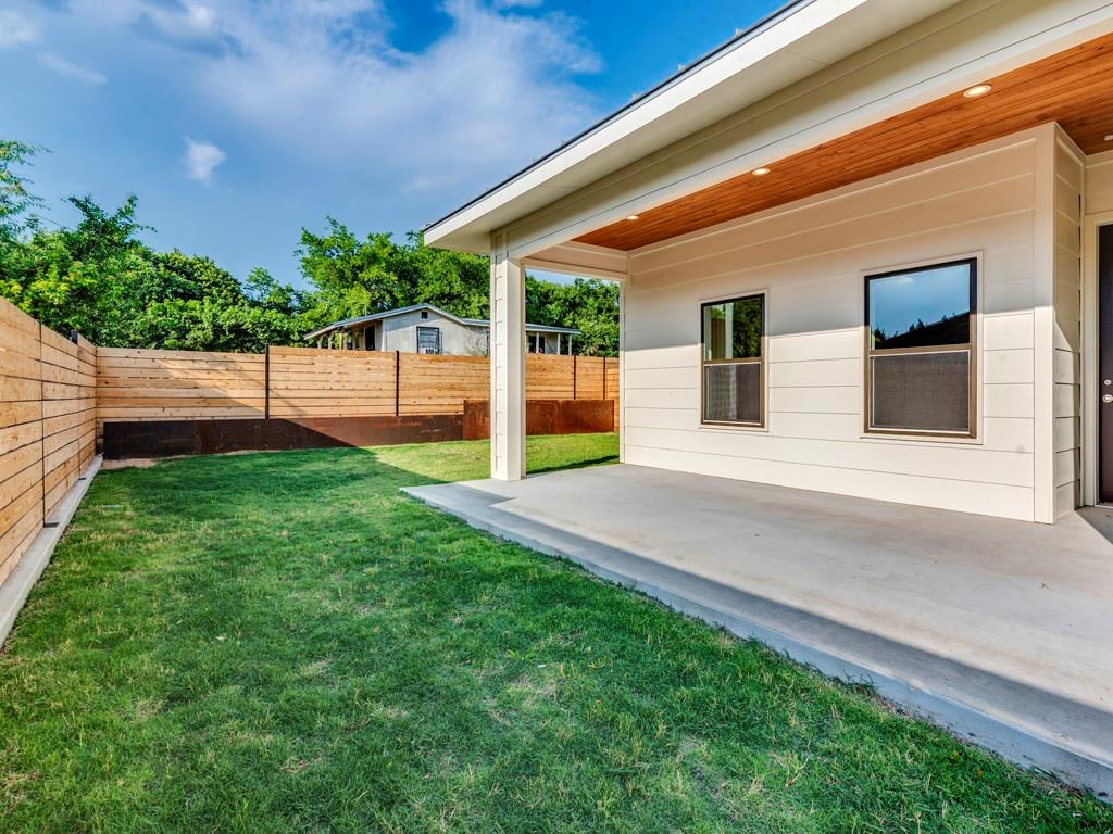 6412 Carson Rdg # B, Austin, TX 78741