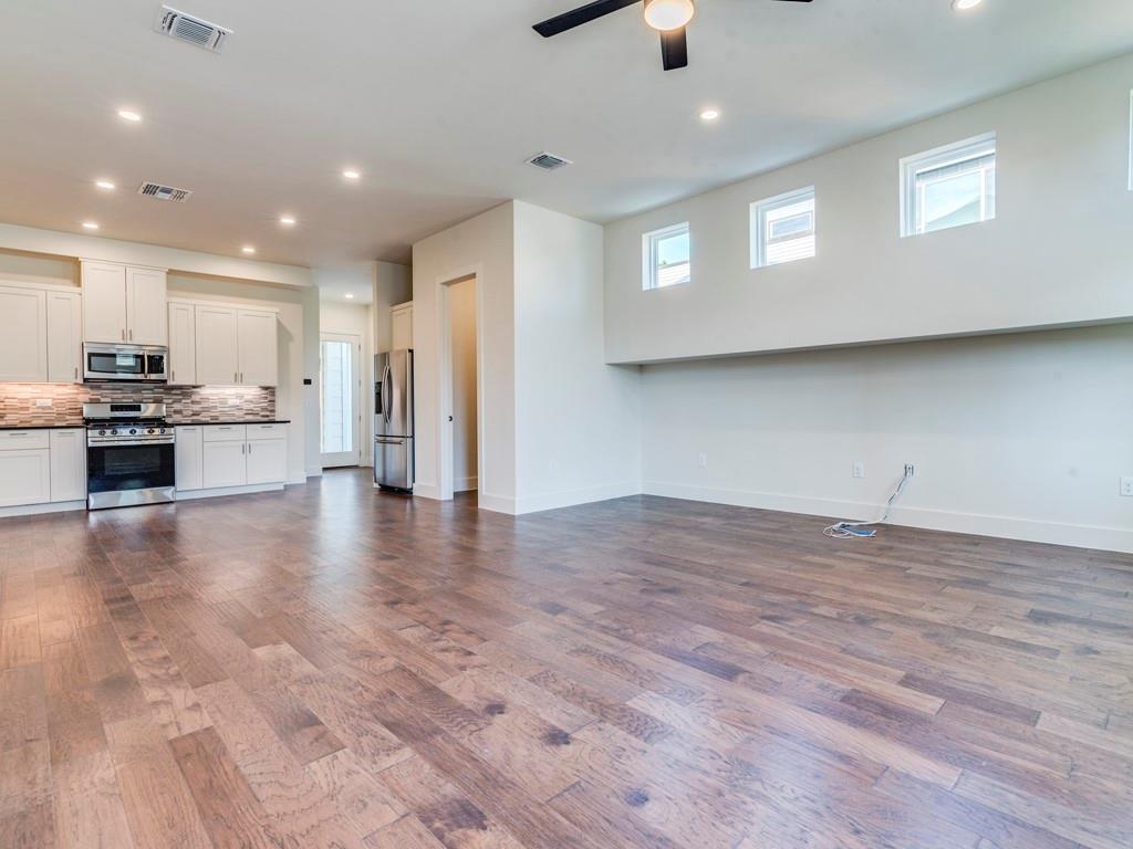 6412 Carson Rdg # B, Austin, TX 78741