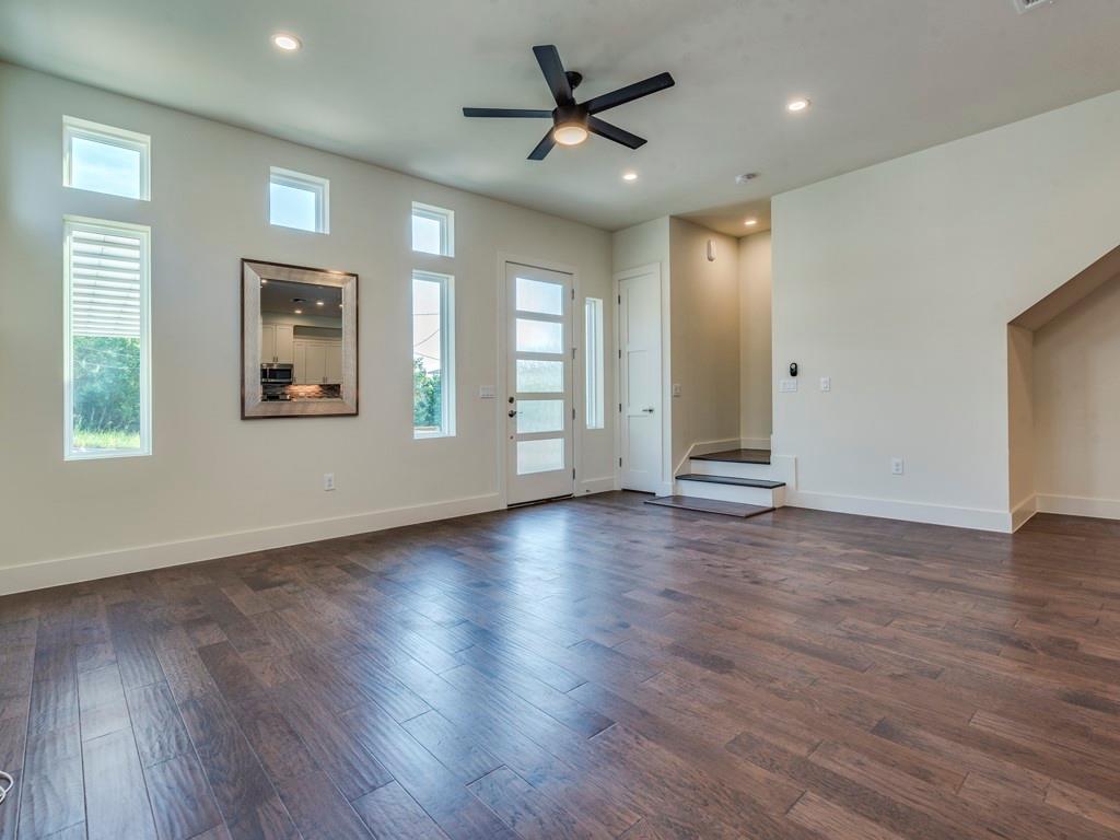6412 Carson Rdg # B, Austin, TX 78741