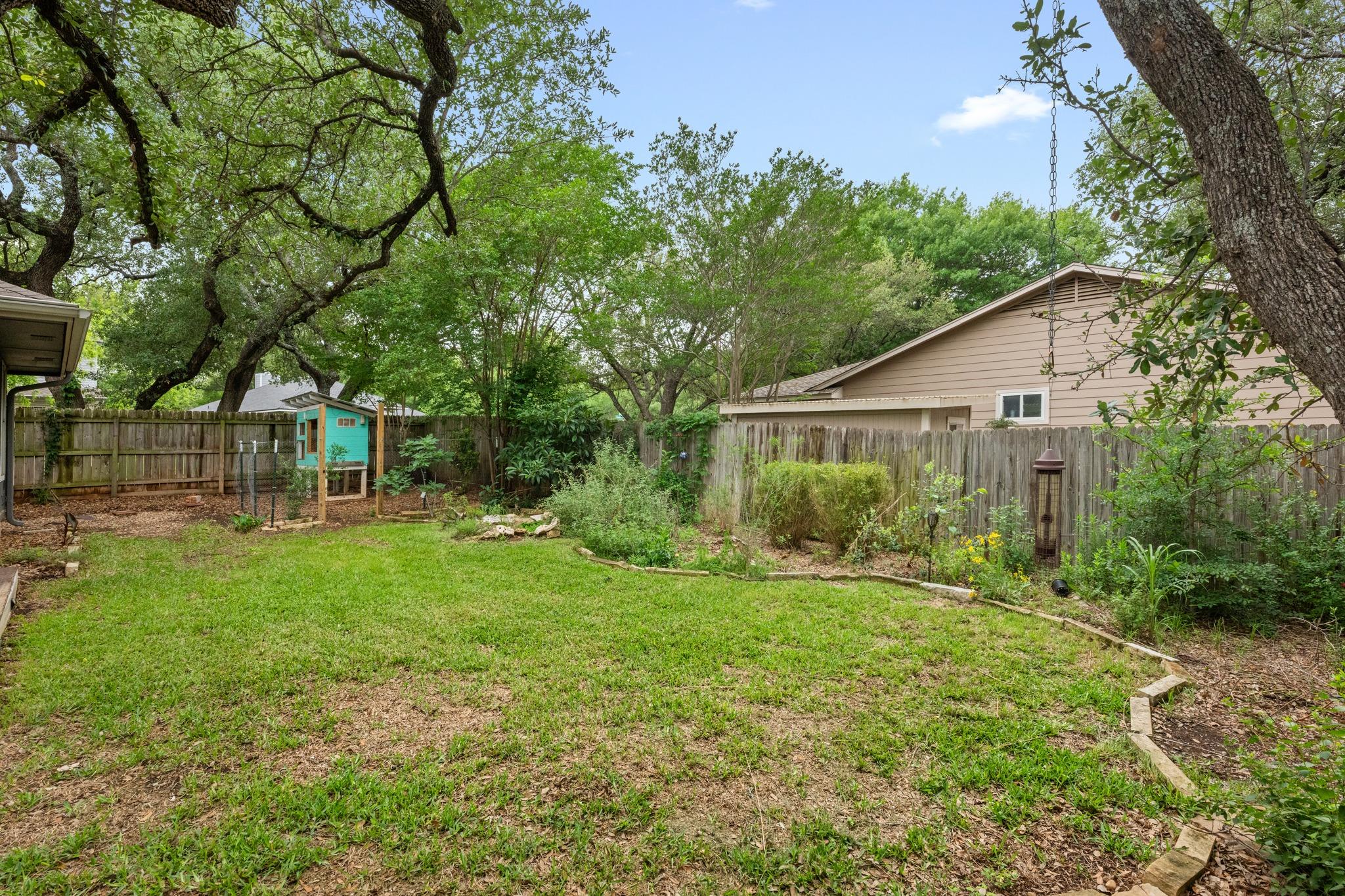 4820 Marblehead Dr, Austin, TX 78727