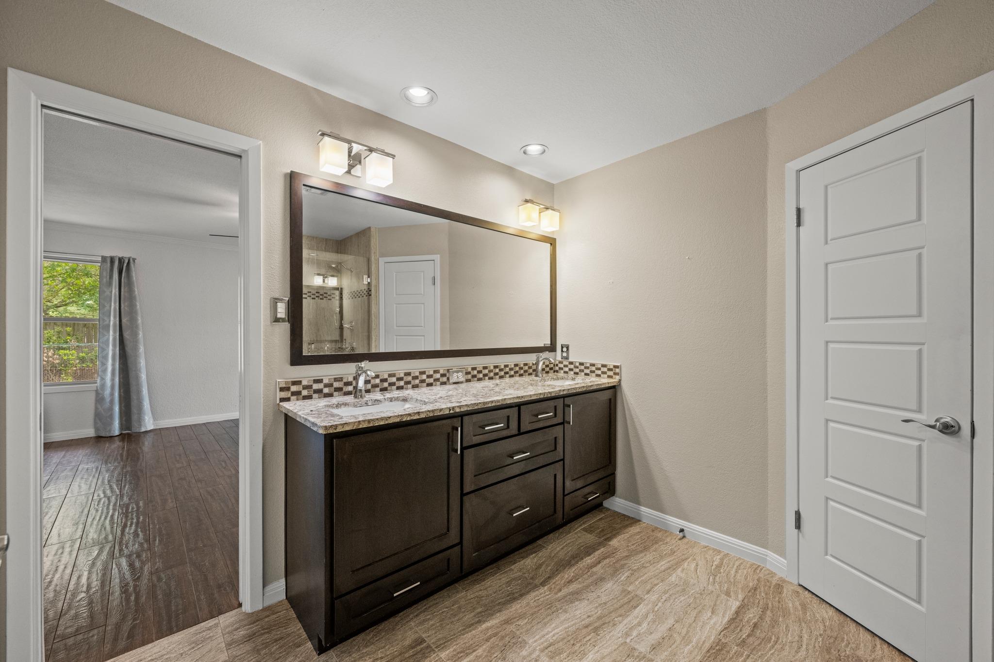 4820 Marblehead Dr, Austin, TX 78727