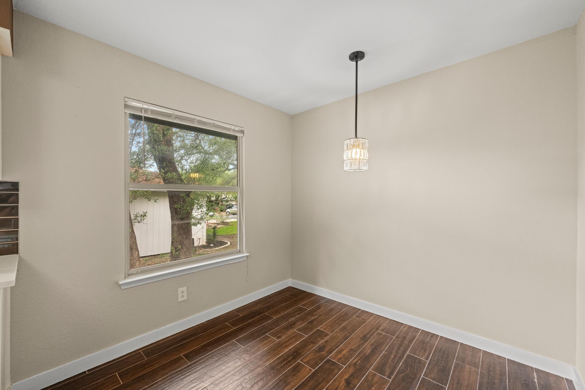 4820 Marblehead Dr, Austin, TX 78727