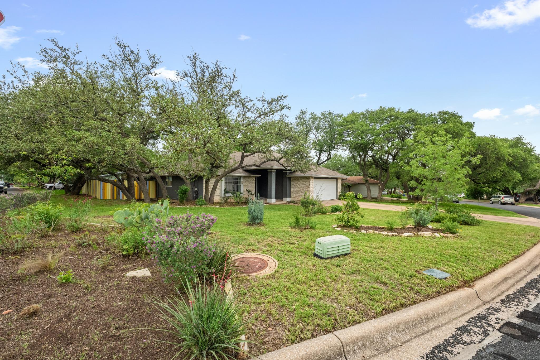 4820 Marblehead Dr, Austin, TX 78727