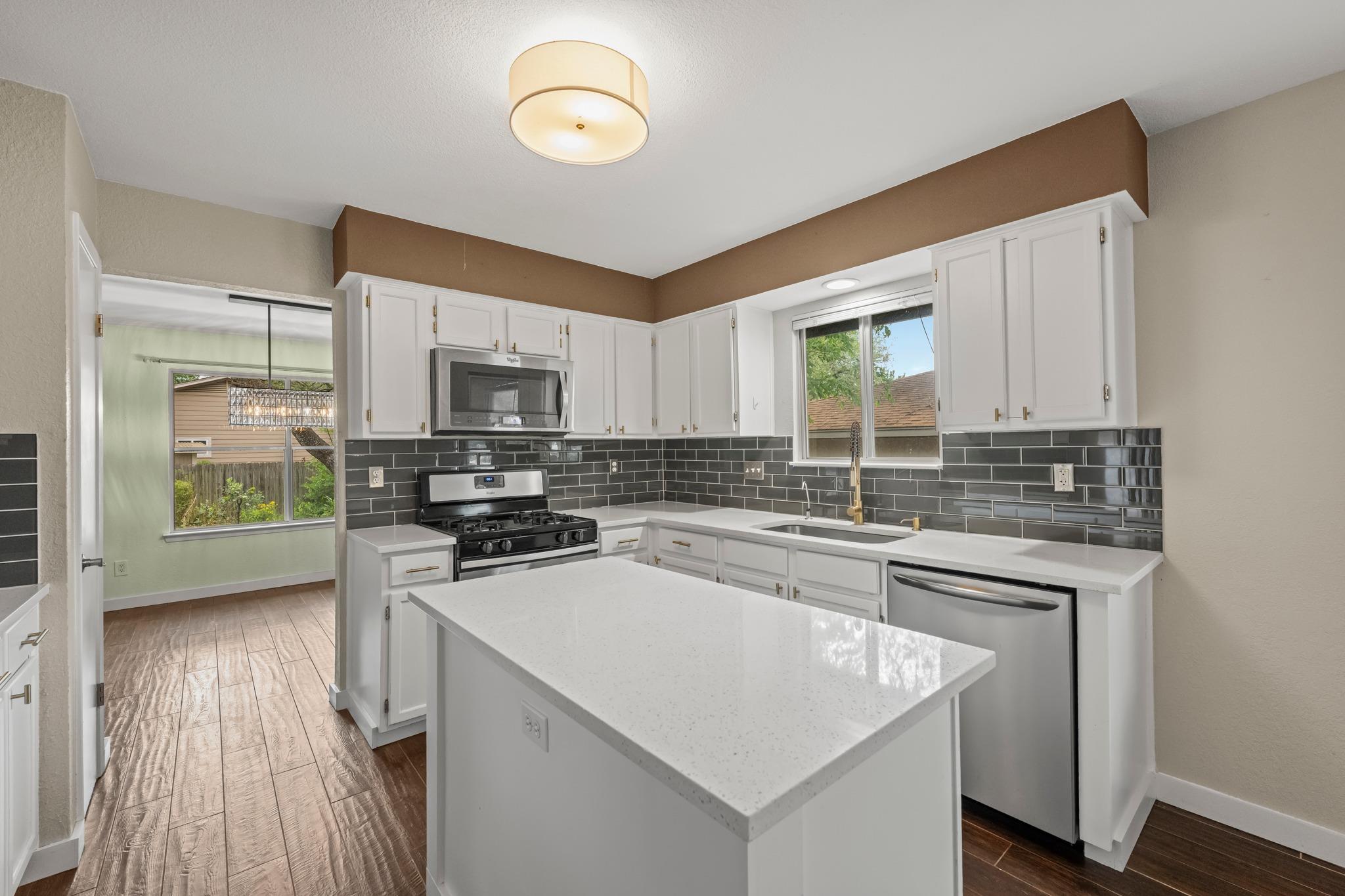 4820 Marblehead Dr, Austin, TX 78727