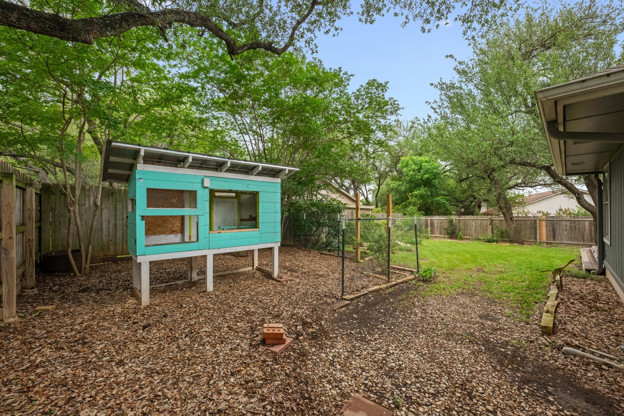 4820 Marblehead Dr, Austin, TX 78727