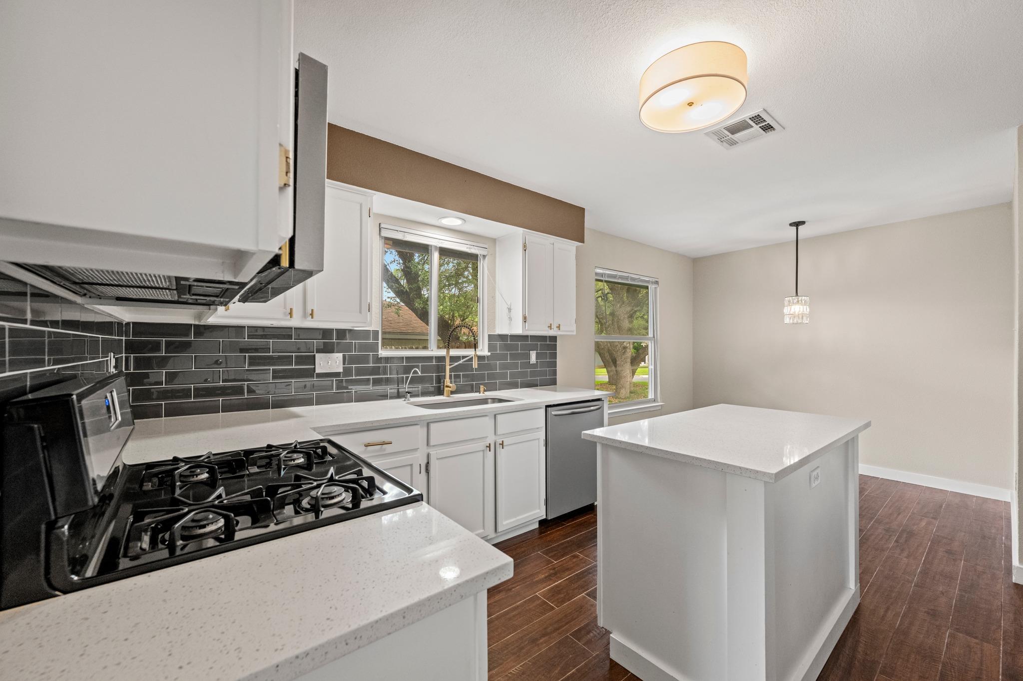 4820 Marblehead Dr, Austin, TX 78727