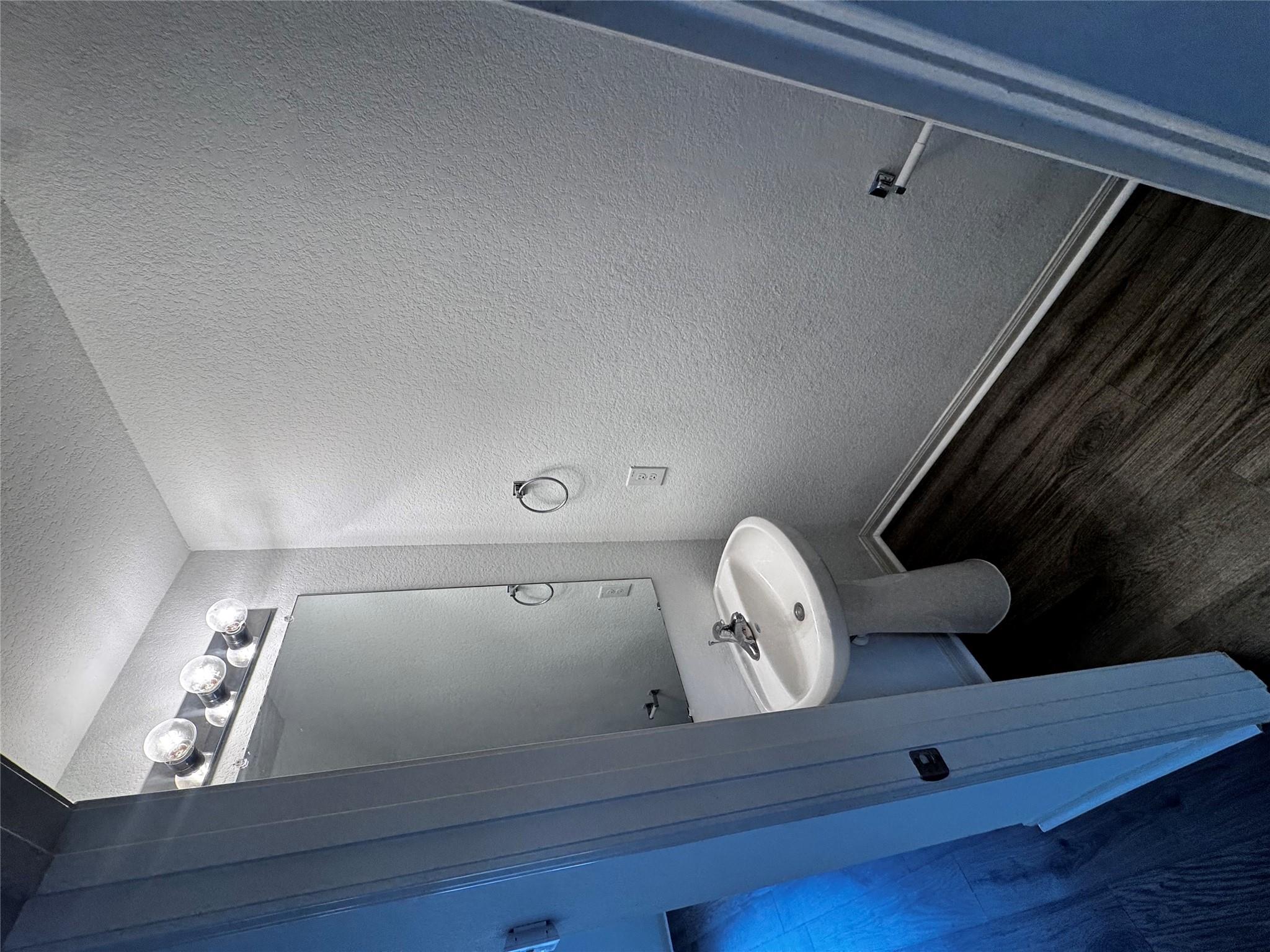 13713 Henry A Wallace Ln, Manor, TX 78653