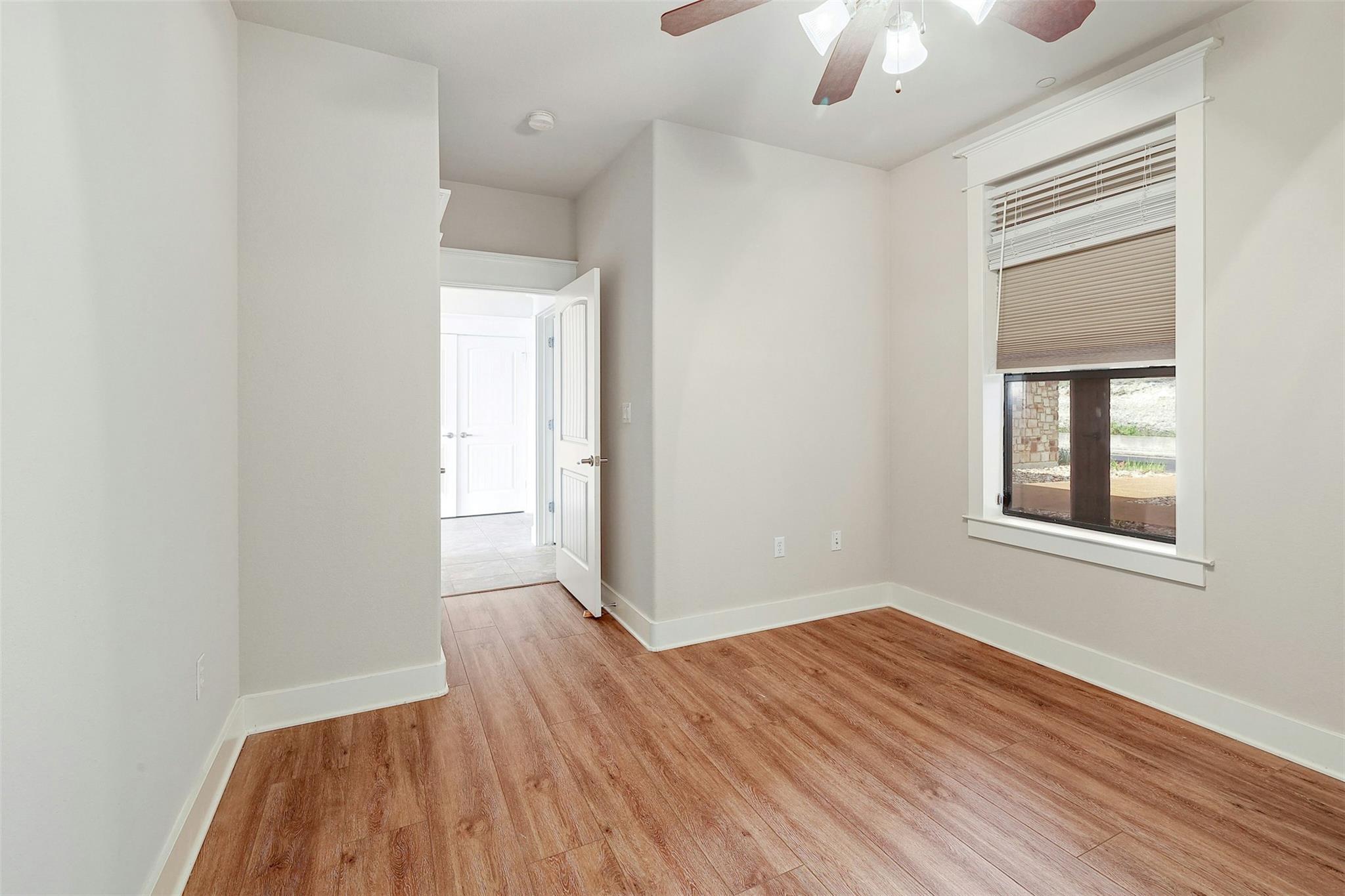 17720 Maritime Point Dr # 101, Jonestown, TX 78645