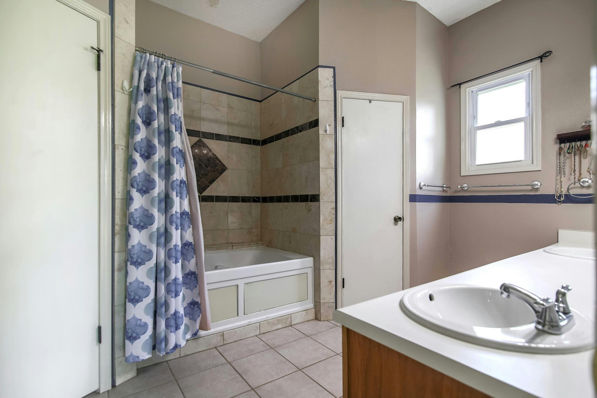 709 Sapling Cv, Cedar Park, TX 78613