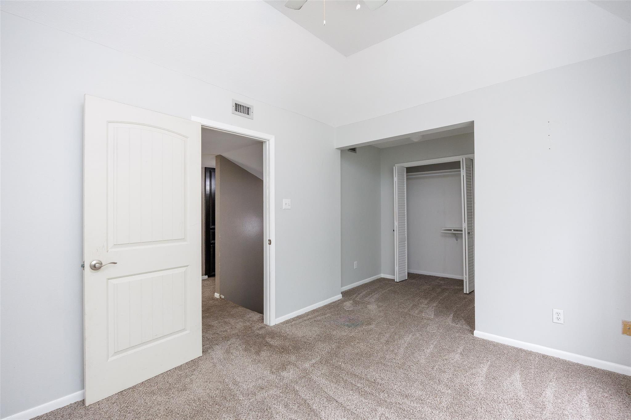 320 Long Pointe Dr, Portland, TX 78374