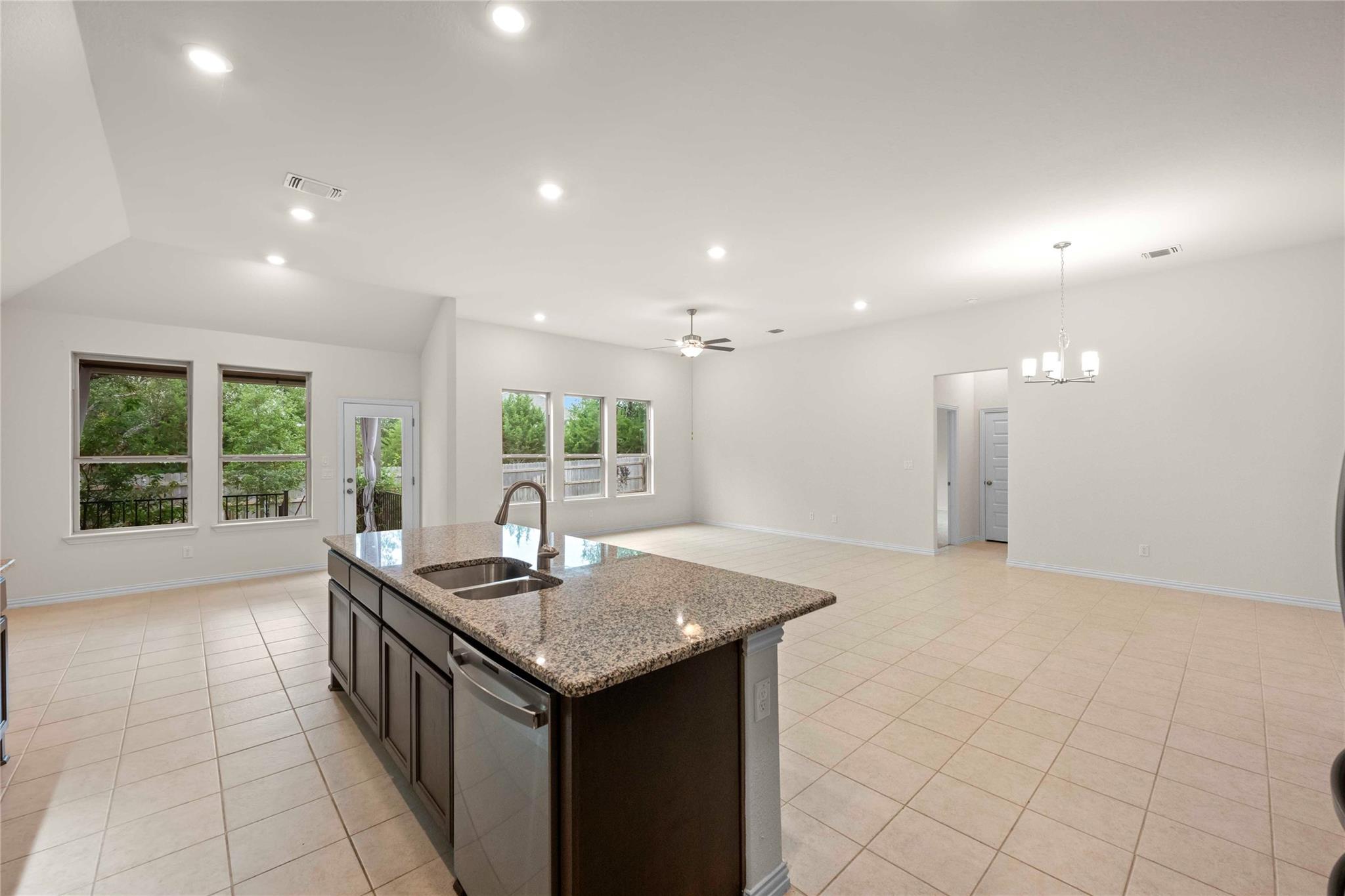 182 Palmillas Dr, Dripping Springs, TX 78620