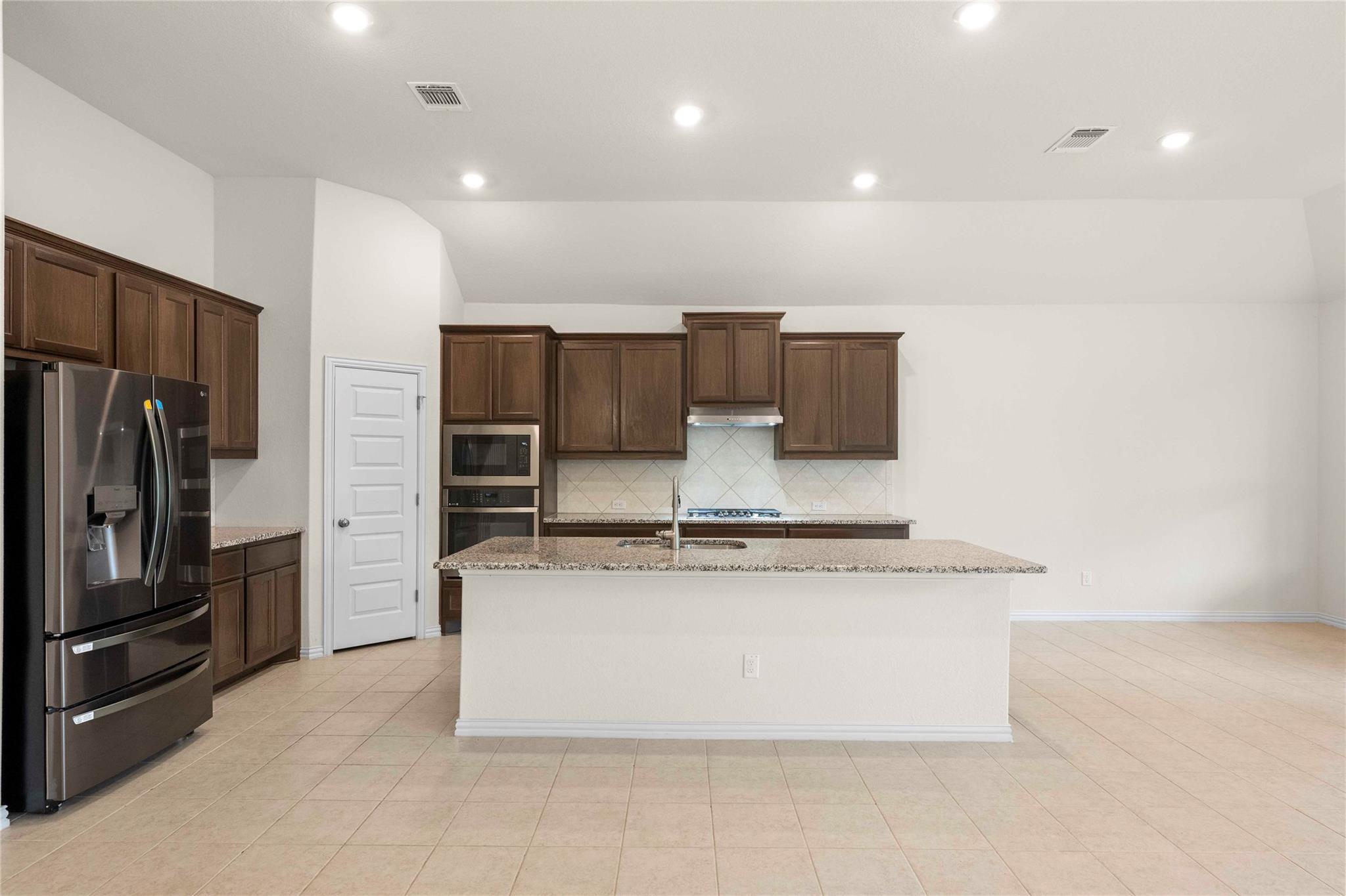 182 Palmillas Dr, Dripping Springs, TX 78620