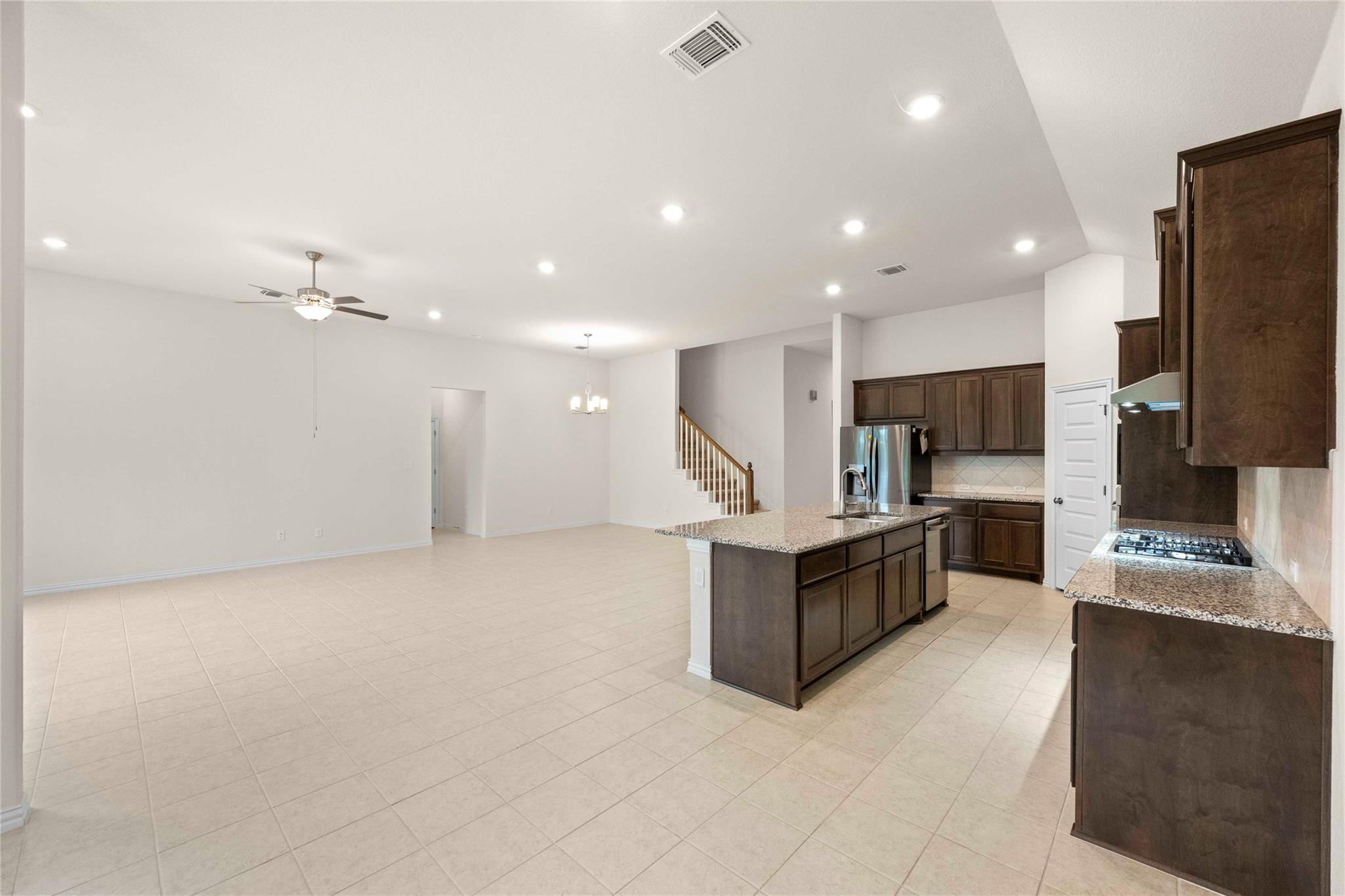 182 Palmillas Dr, Dripping Springs, TX 78620