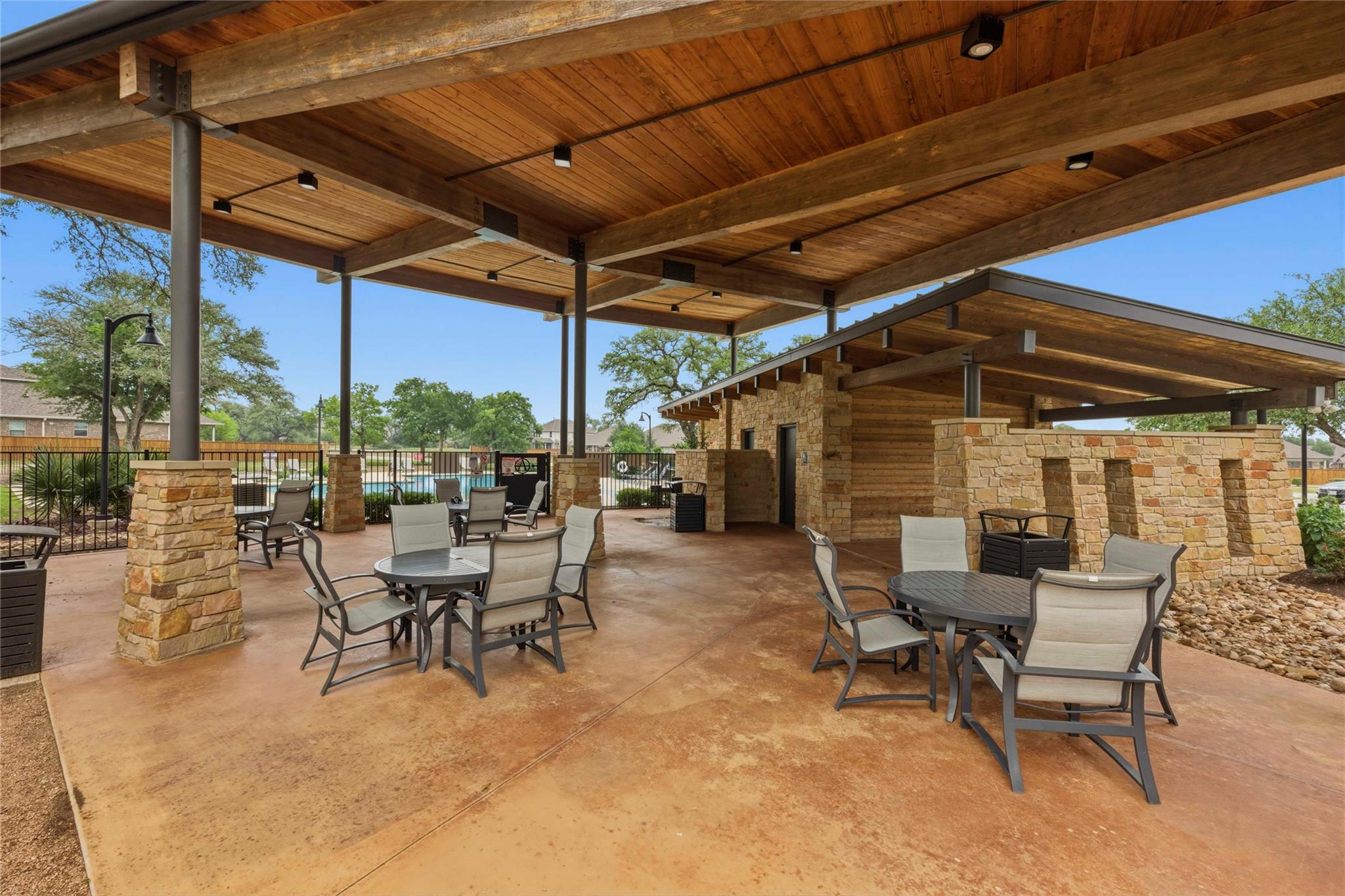 182 Palmillas Dr, Dripping Springs, TX 78620