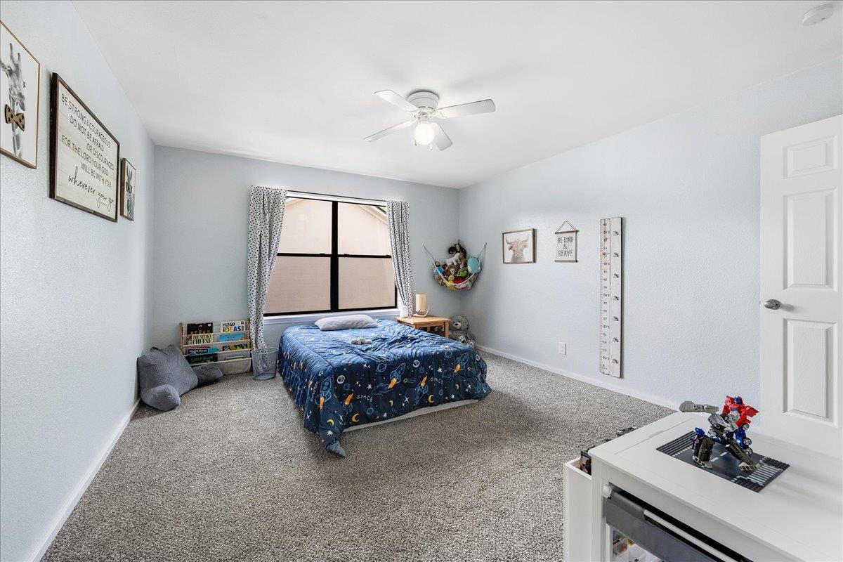 304 Sycamore Dr, Cedar Park, TX 78613