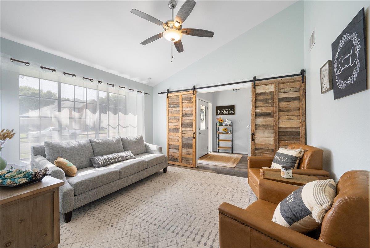 304 Sycamore Dr, Cedar Park, TX 78613
