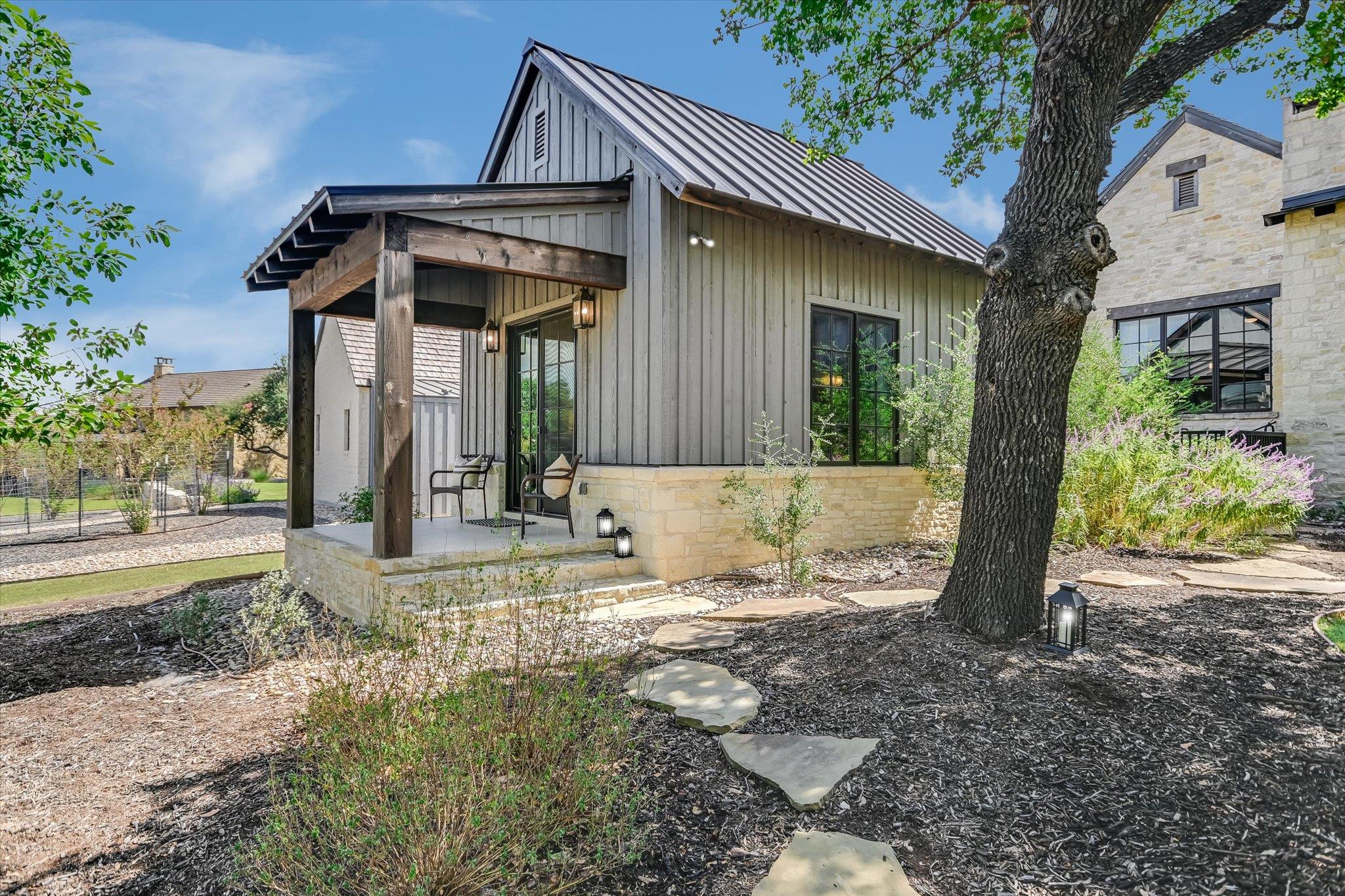 175 Putting Park Dr, Fredericksburg, TX 78624