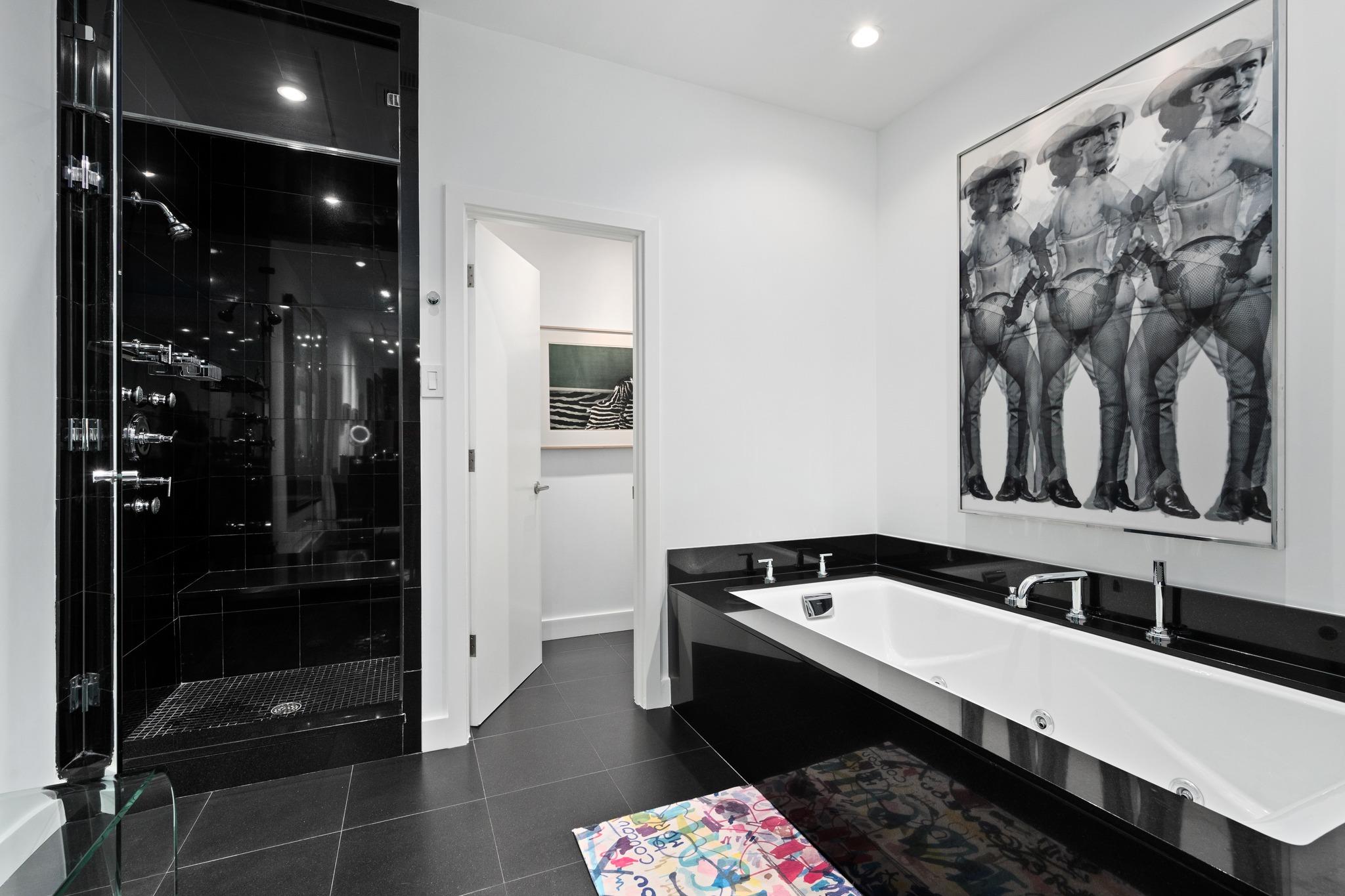 6 Las Brisas Dr, West Lake Hills, TX 78746