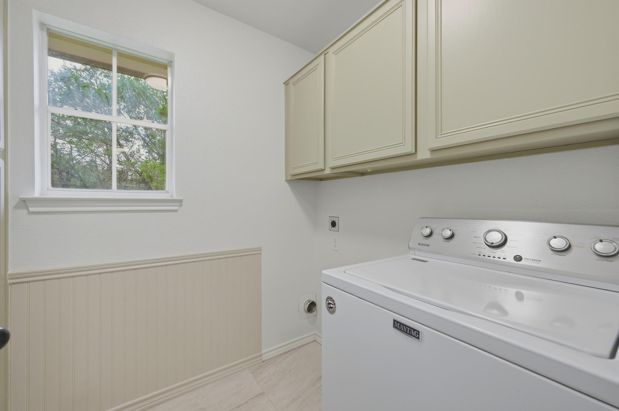 375 Rhodes Ln, Wimberley, TX 78676