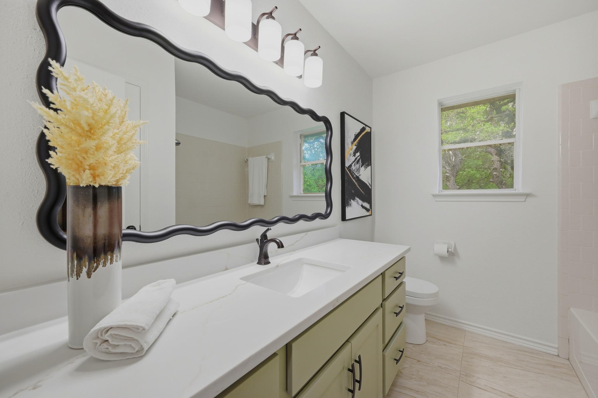 375 Rhodes Ln, Wimberley, TX 78676