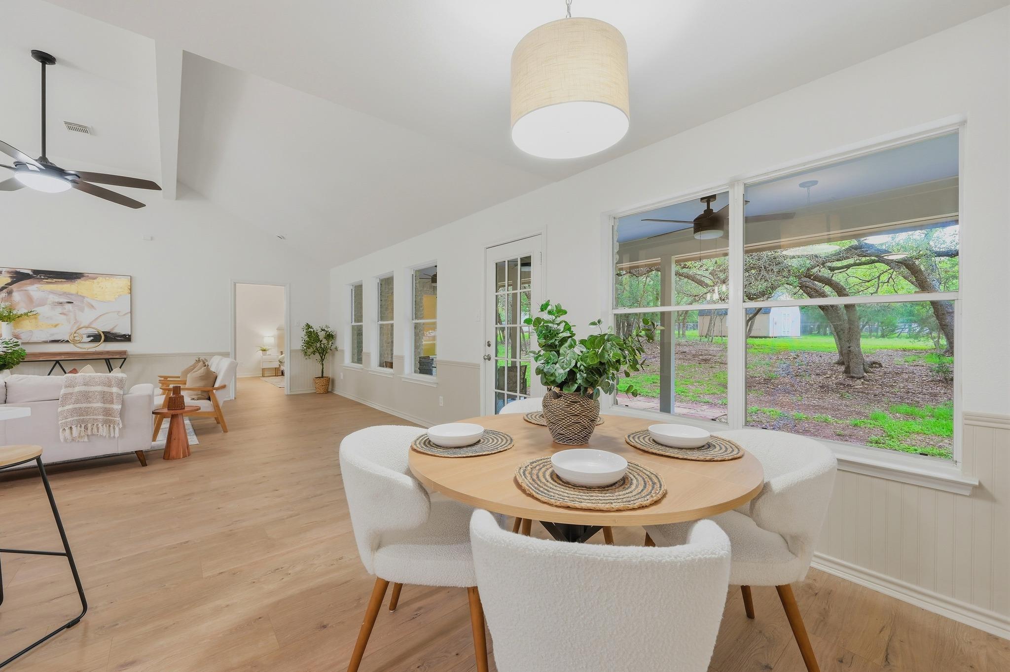 375 Rhodes Ln, Wimberley, TX 78676