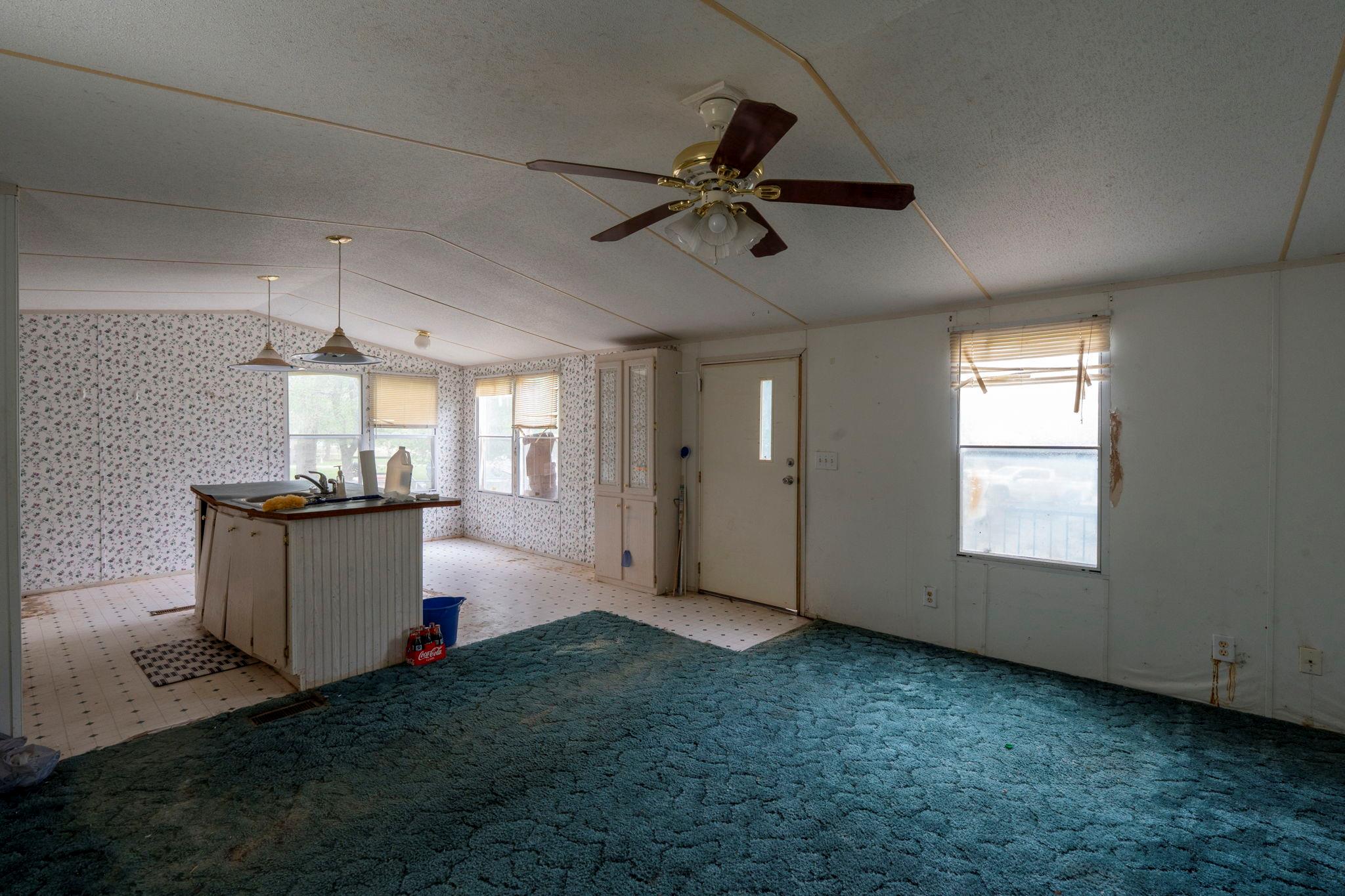 110 Oak Holw, Dale, TX 78616