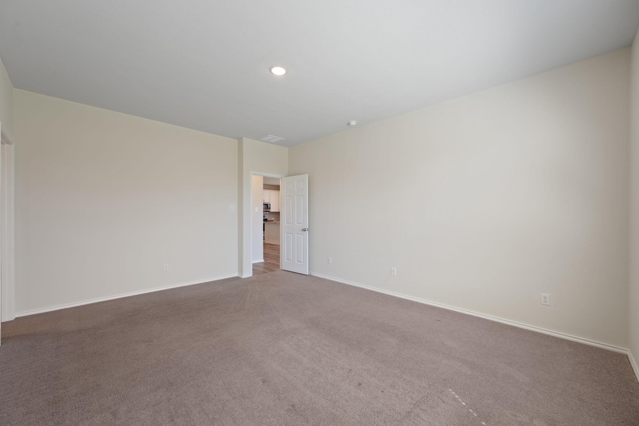 184 Gunther Way, Taylor, TX 76574