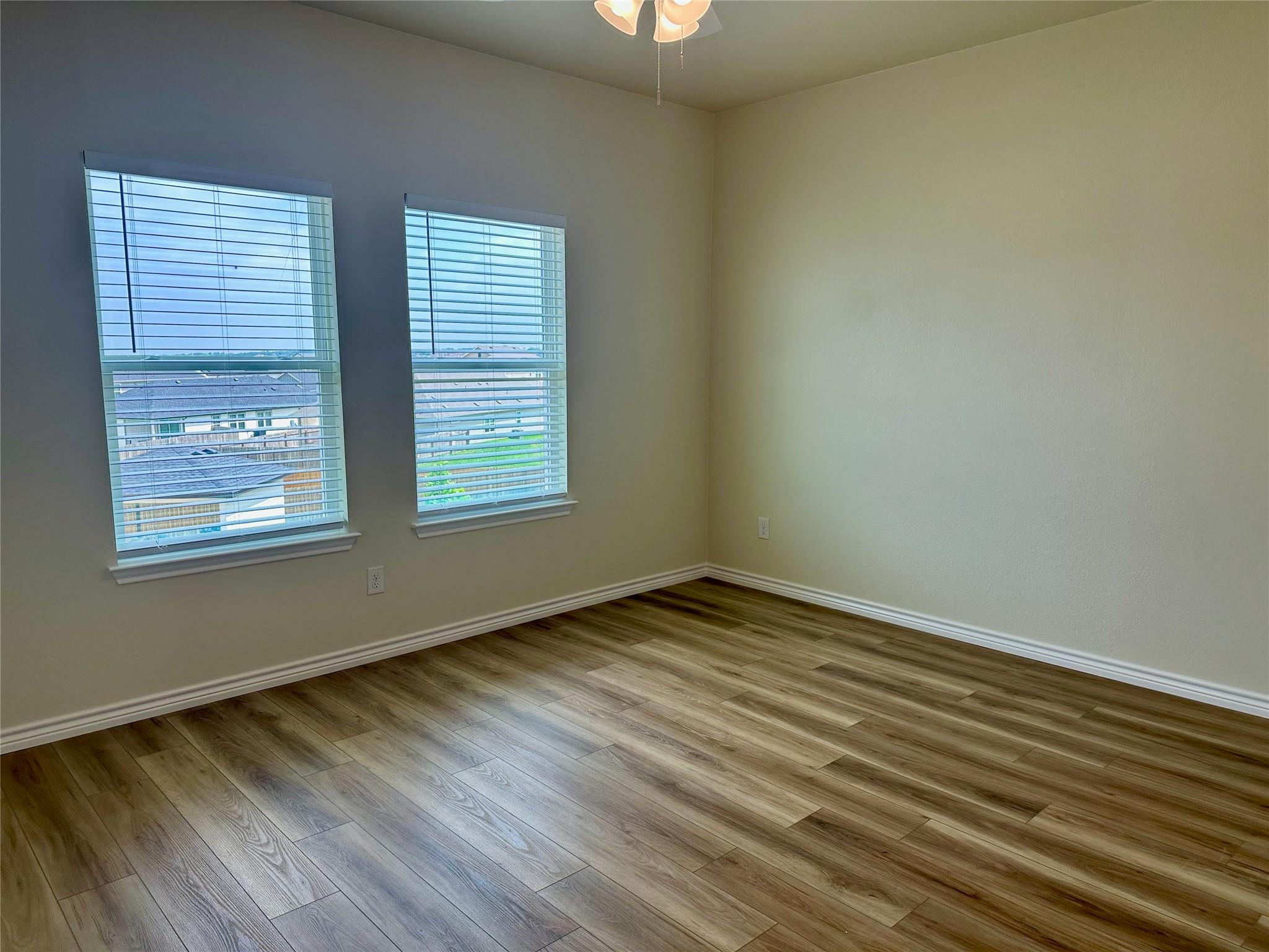 515 War Admiral Dr # A, Jarrell, TX 76537