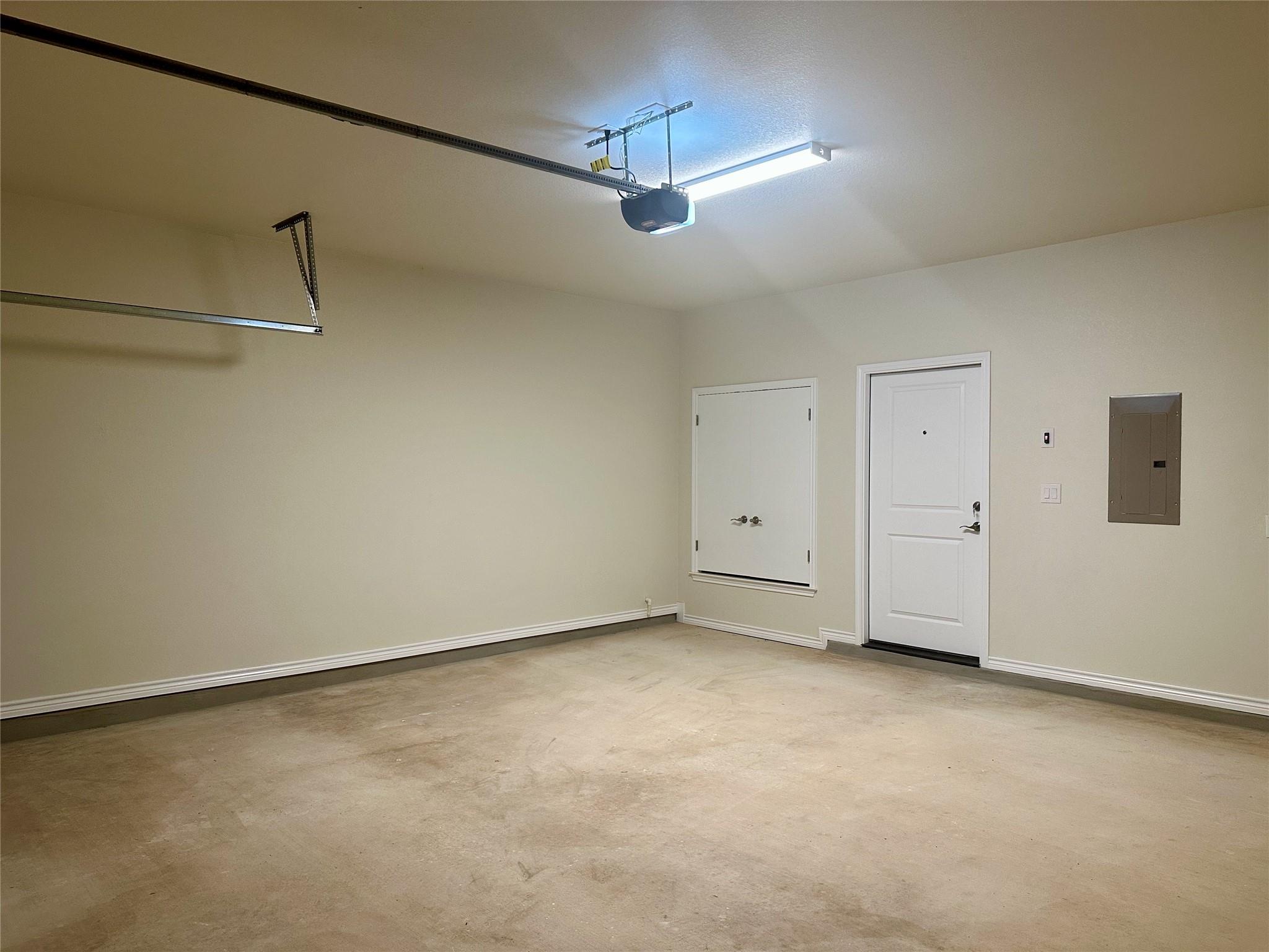 515 War Admiral Dr # A, Jarrell, TX 76537