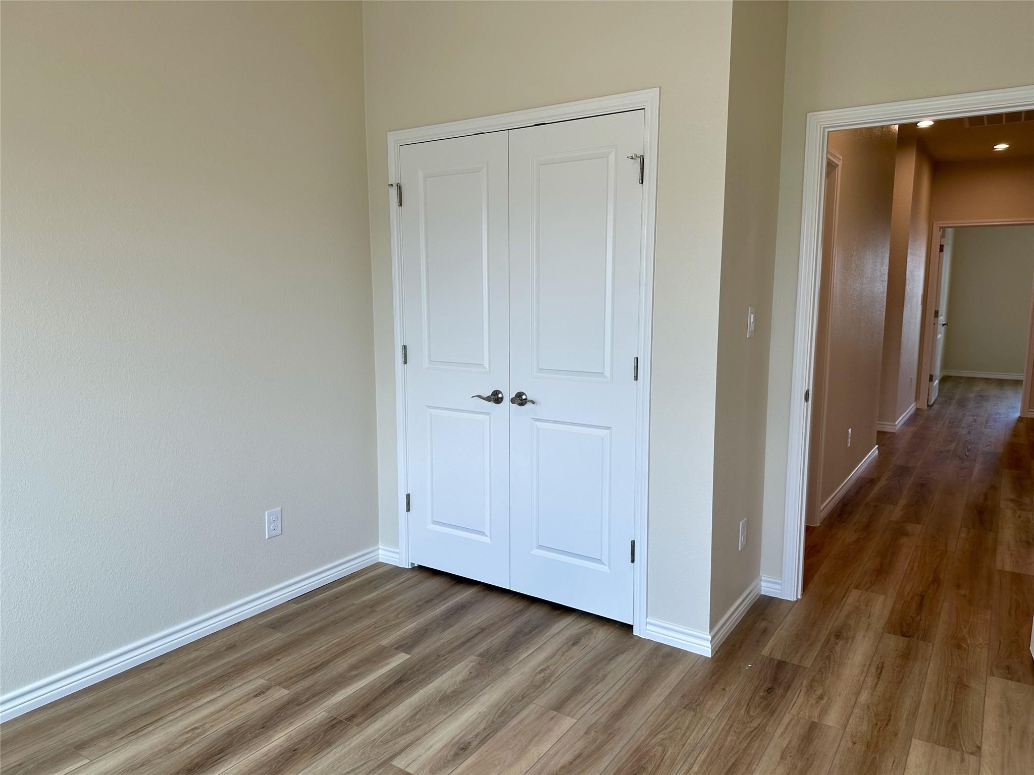 515 War Admiral Dr # A, Jarrell, TX 76537