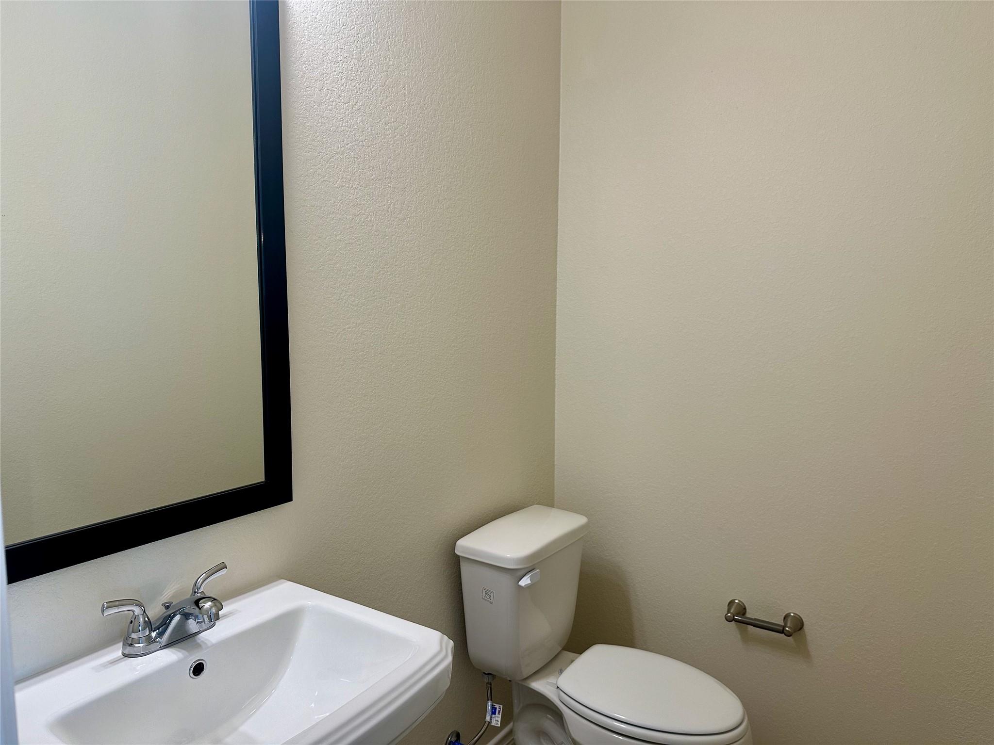 515 War Admiral Dr # A, Jarrell, TX 76537