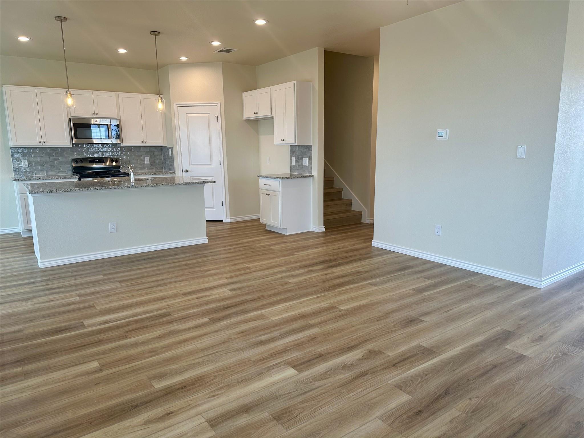 515 War Admiral Dr # A, Jarrell, TX 76537